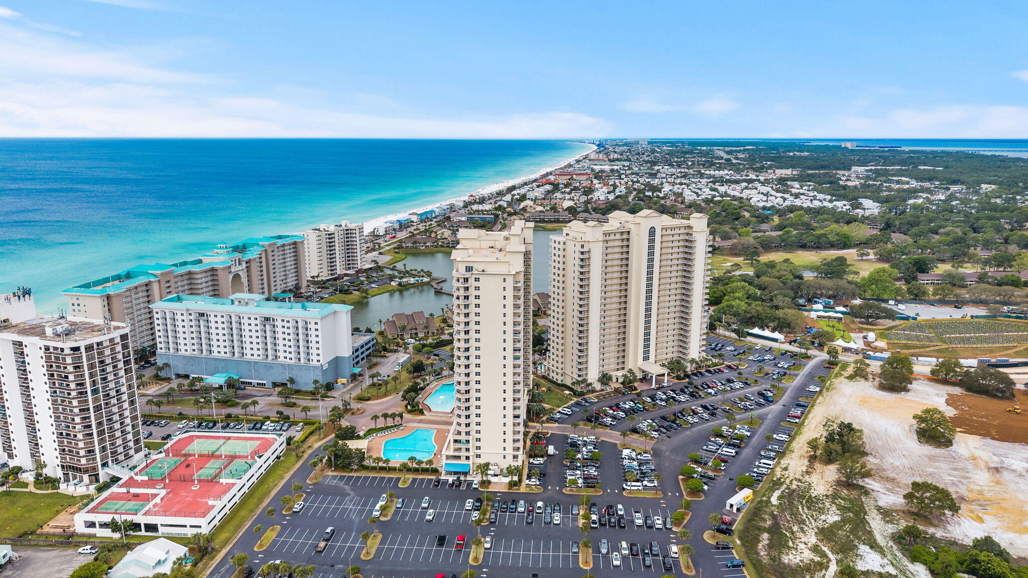 ARIEL DUNES 1 - Residential