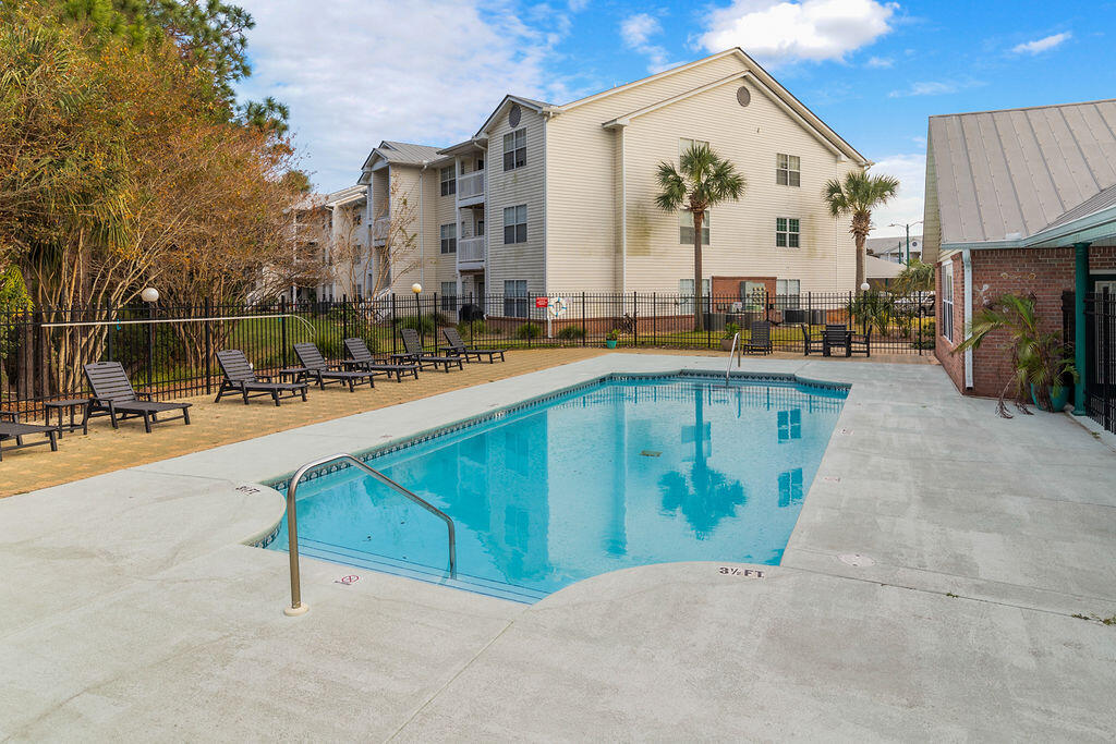 INDIAN LAKE - Residential