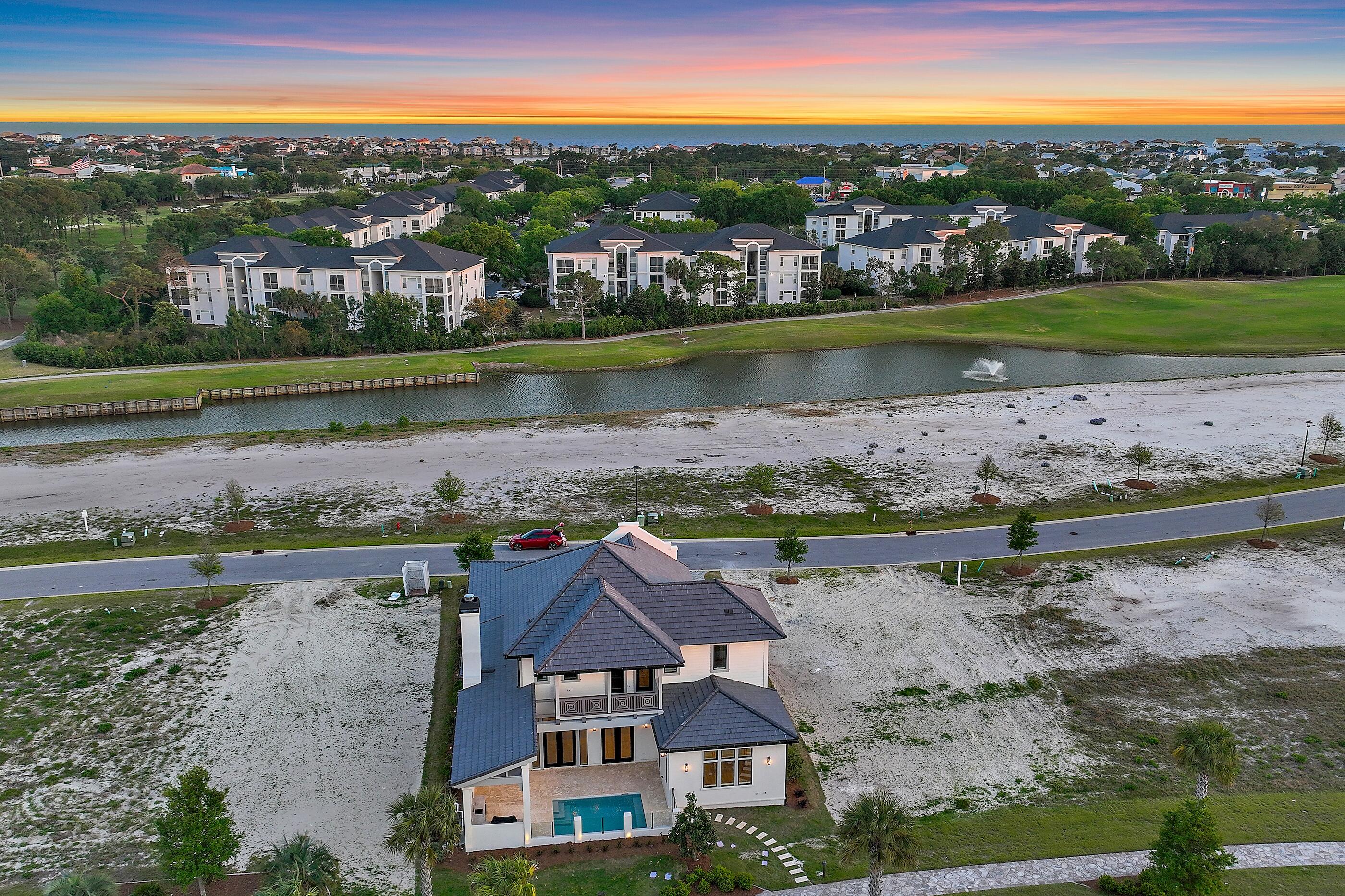 Regatta Bay - Residential
