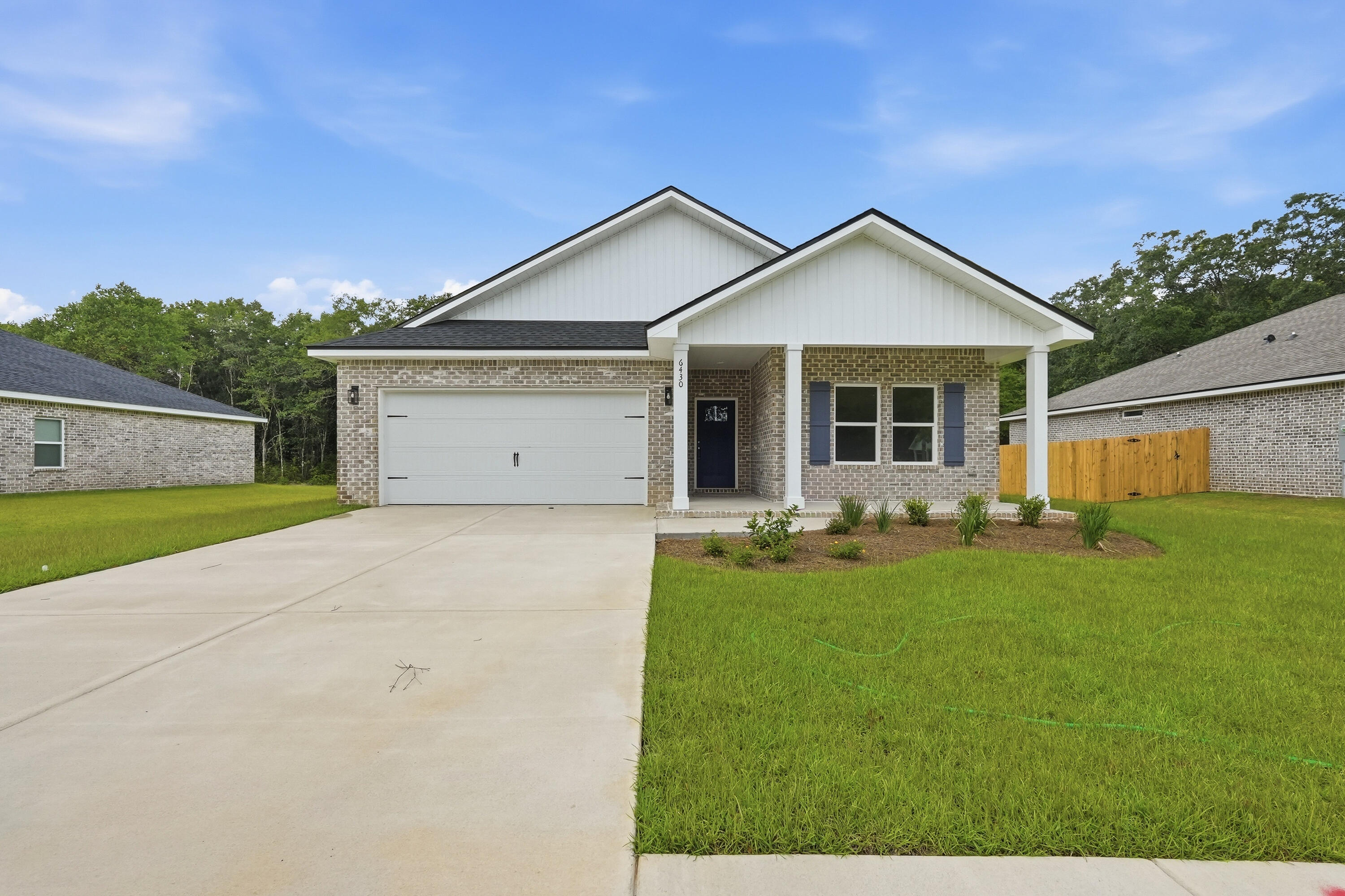 GARDEN CITY - Residential