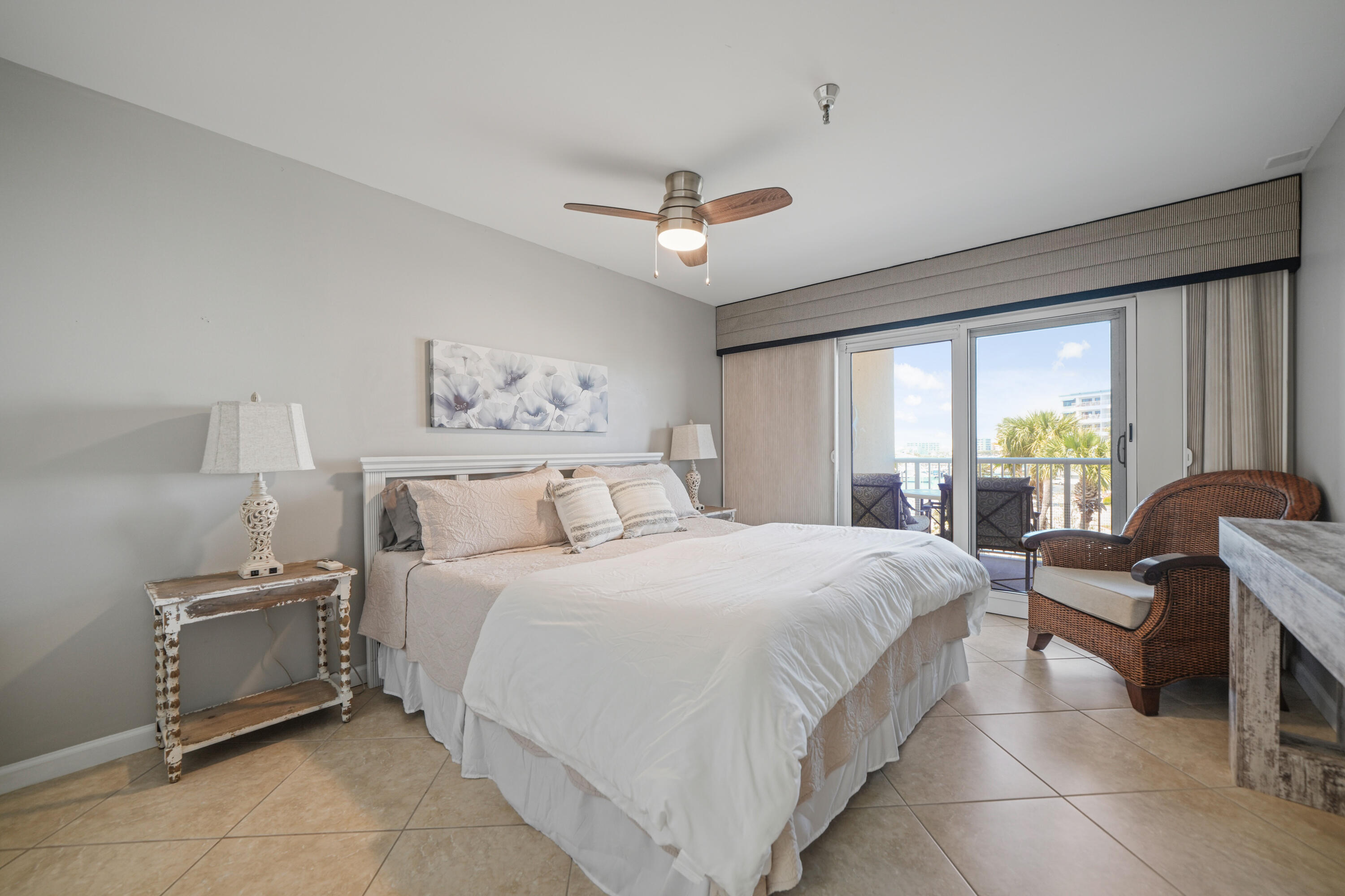 SUN KING TOWERS - Residential
