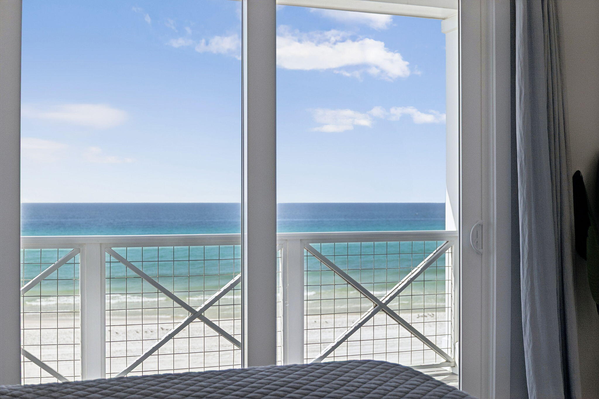 LULLWATER BEACH - Residential