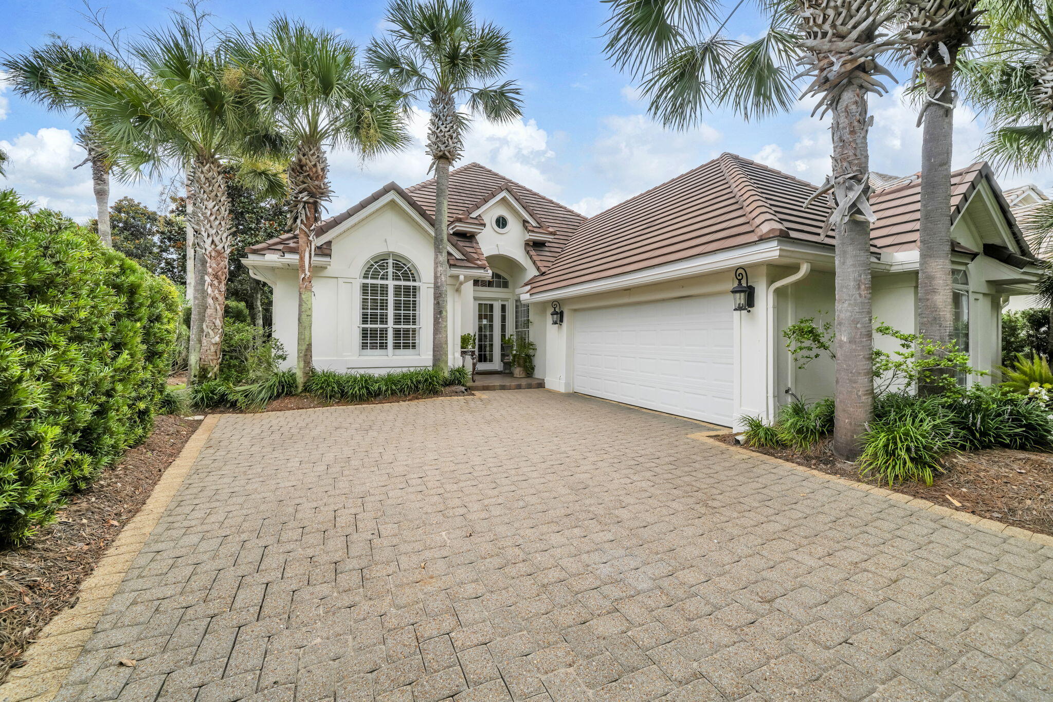 REGATTA PATIO HOMES - Residential