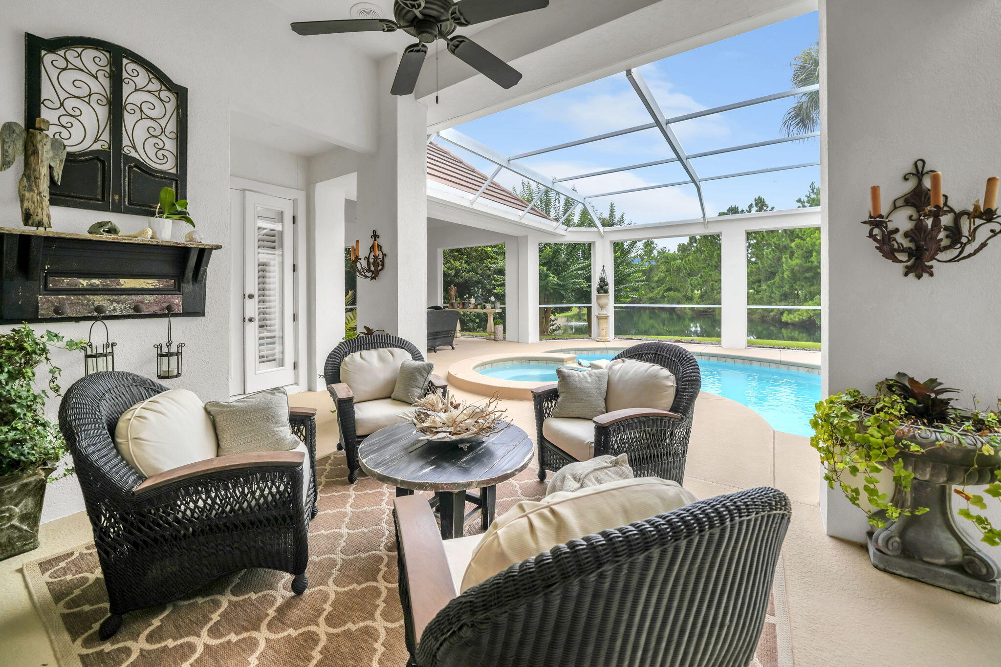 REGATTA PATIO HOMES - Residential