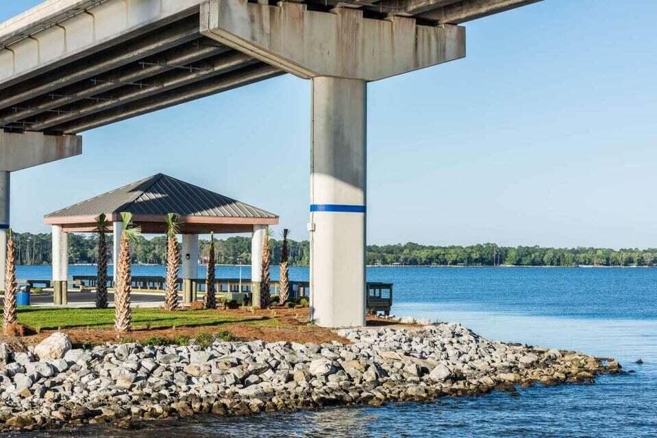 BAY PINE SHORES - Land
