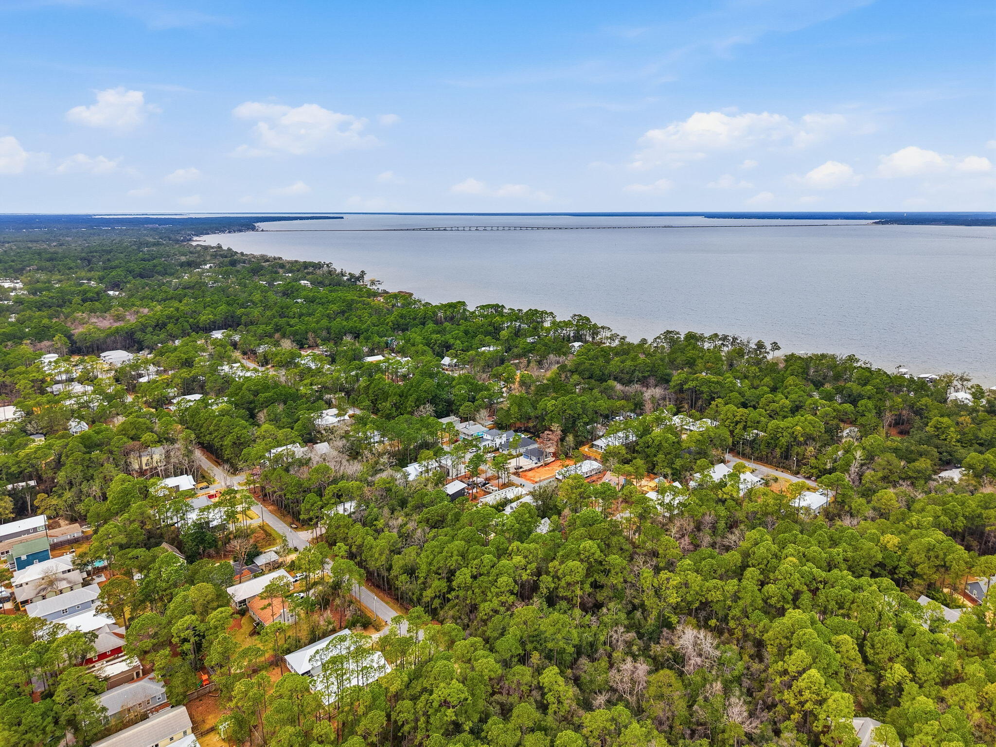 MAGNOLIA BEACH - Land