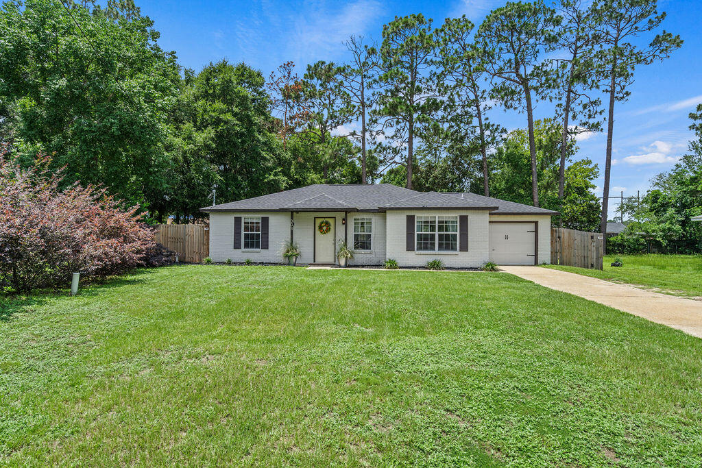SOUTH POINTE ESTATES - Residential