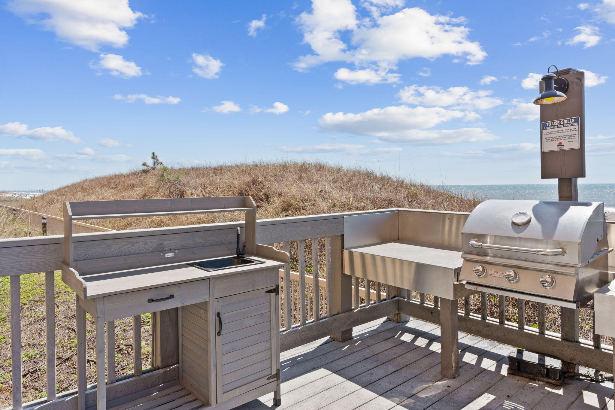 SUNRISE BEACH - Residential