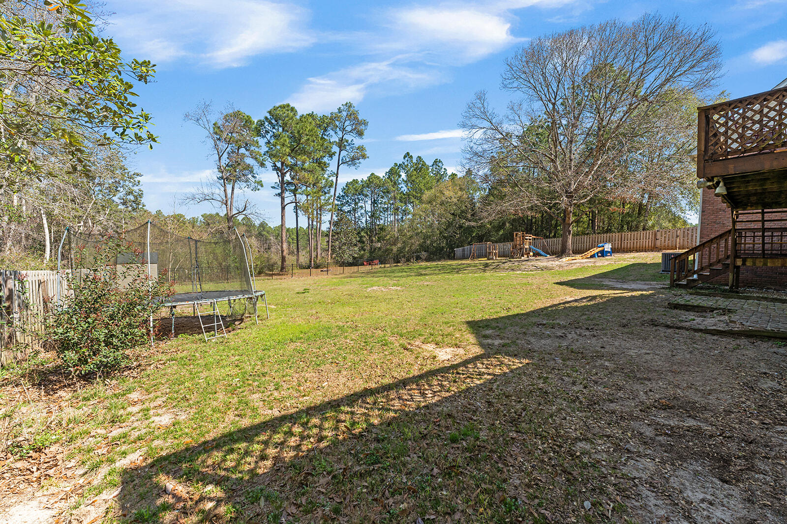 LAKEVIEW ESTATES - Residential