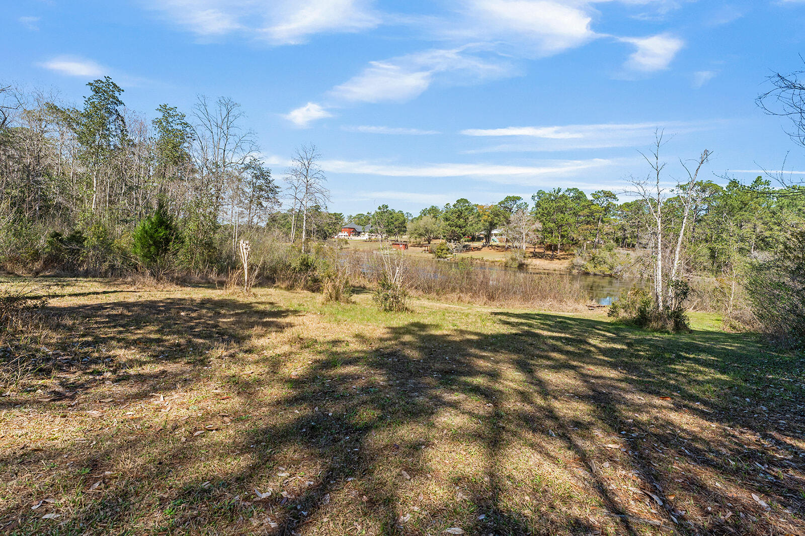 LAKEVIEW ESTATES - Residential