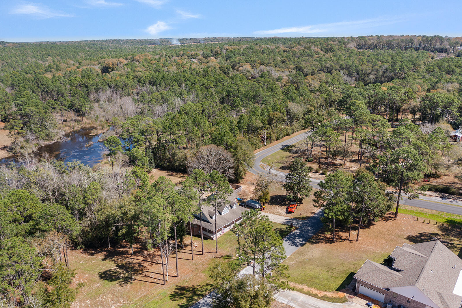 LAKEVIEW ESTATES - Residential