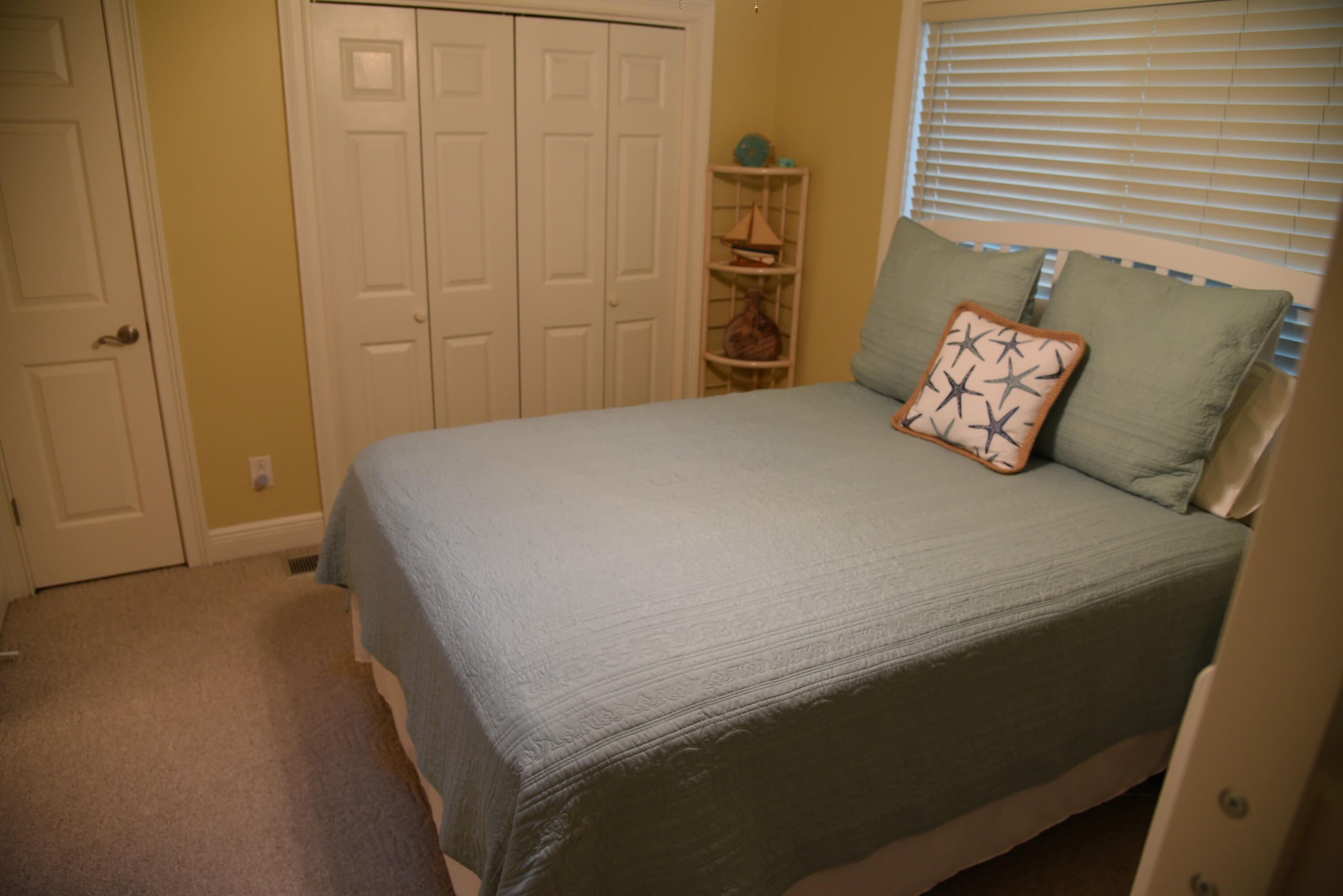 WOODLAND SHORES TOWNHOMES PHASE III - Residential