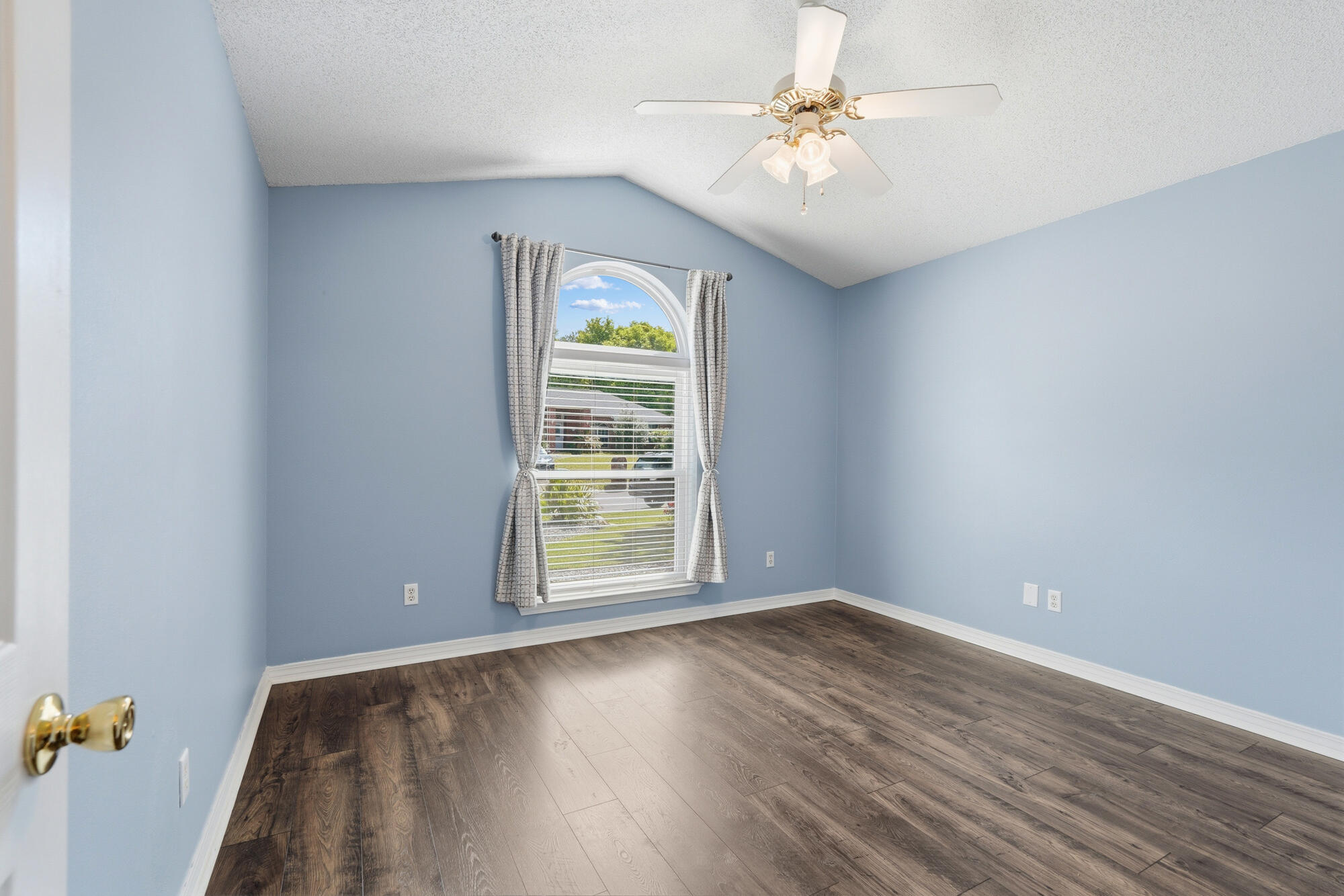 VILLA DANIELLE 1ST ADDN - Residential