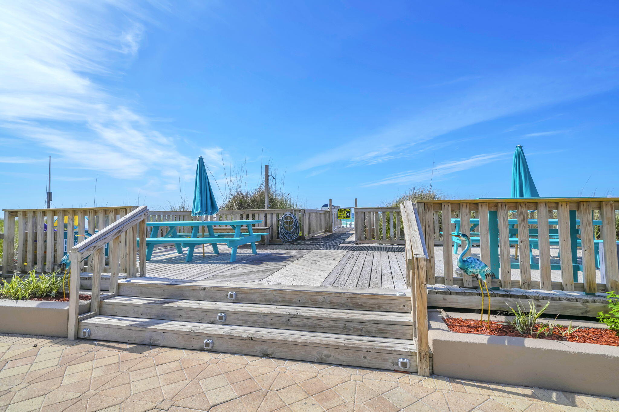 EMERALD ISLE - Residential