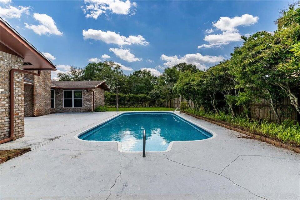 KENWOOD S/D 3RD ADDN - Residential Lease