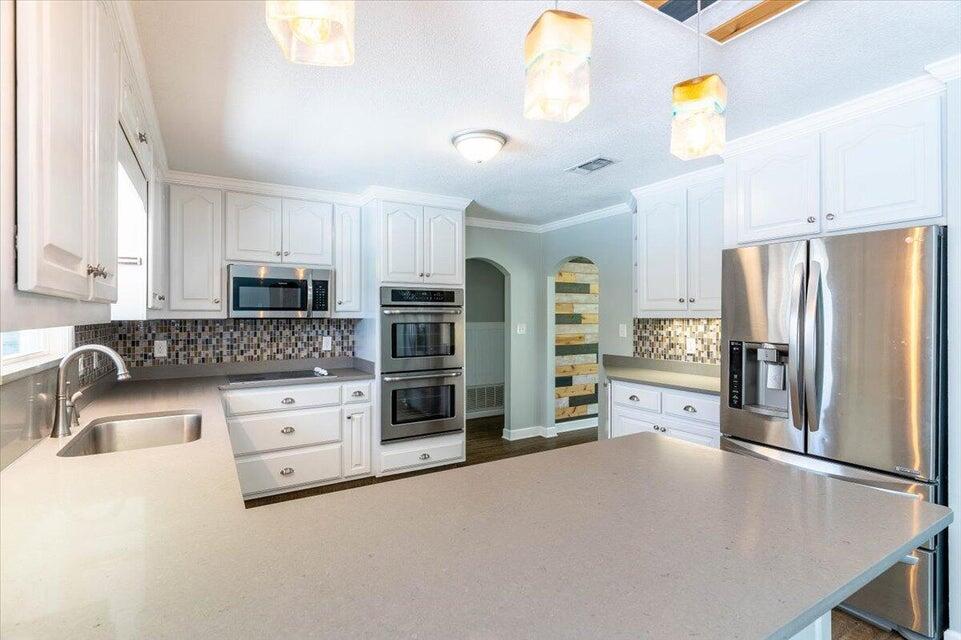 KENWOOD S/D 3RD ADDN - Residential Lease