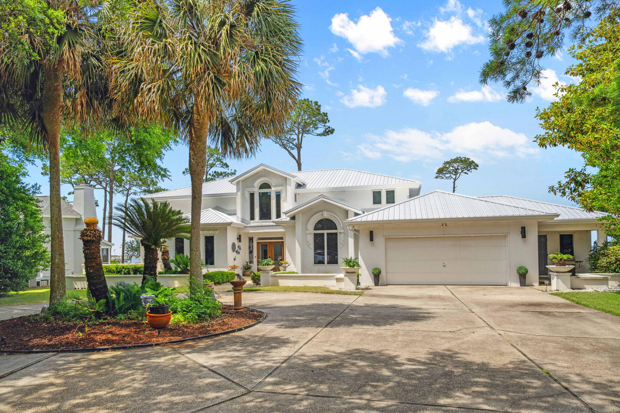 PARISH POINT - Residential