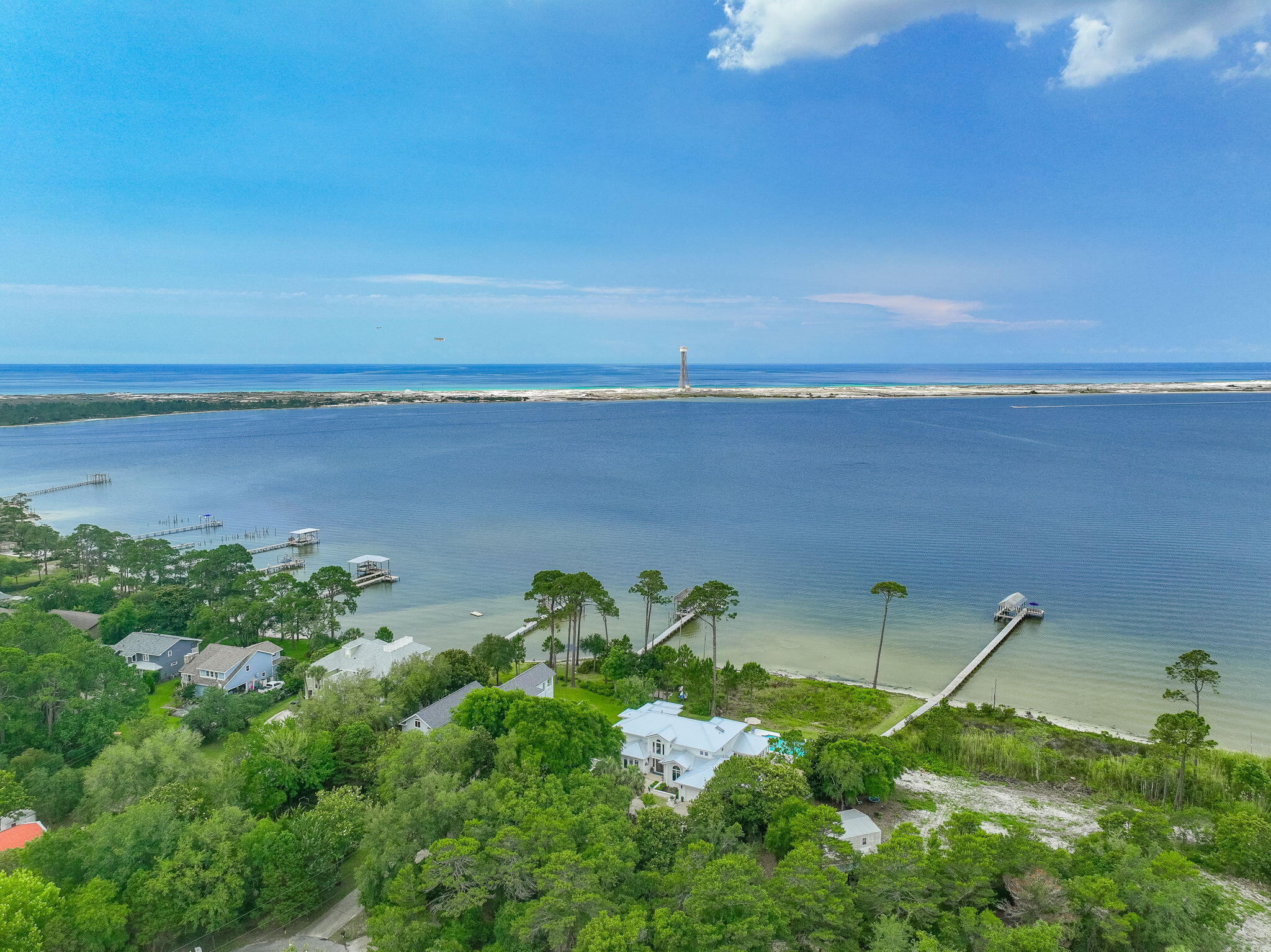 PARISH POINT - Residential