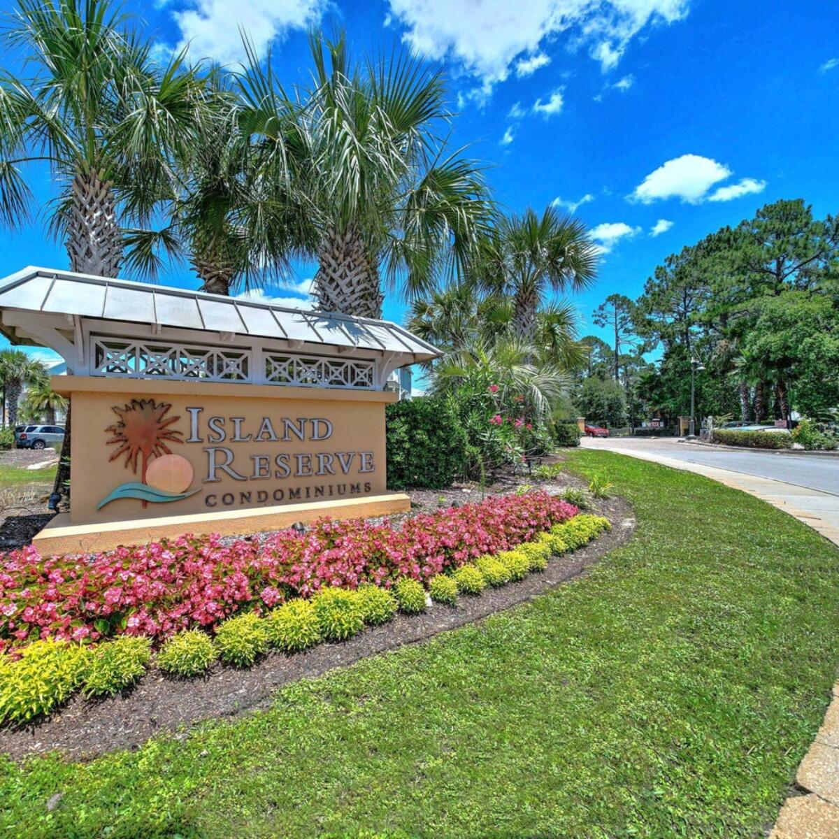 ISLAND RESERVE - Residential