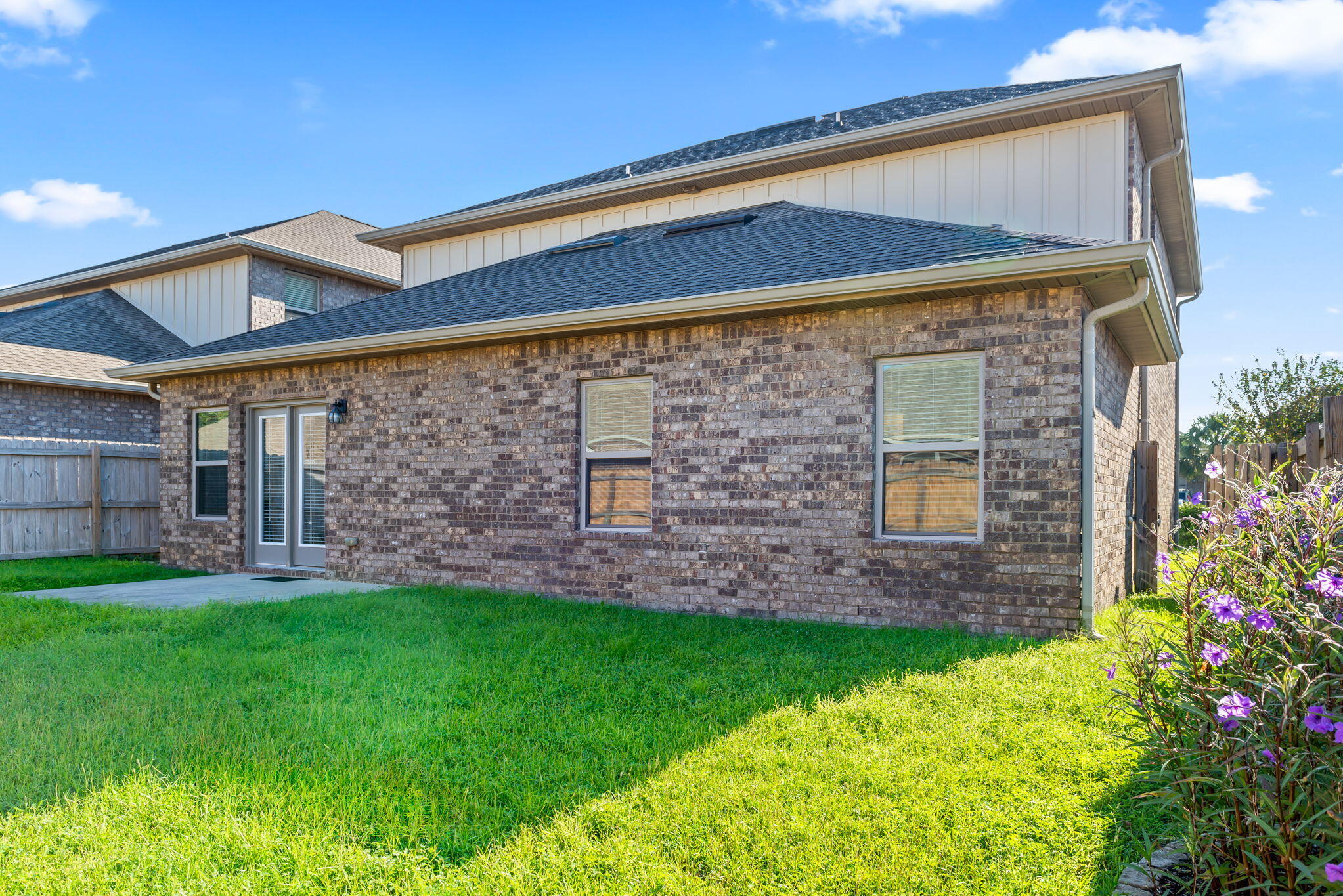 WATERFORD SOUND - Residential