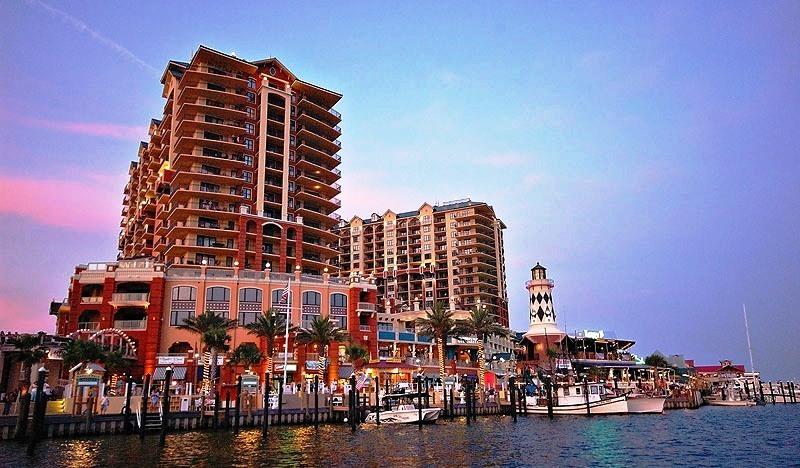 EMERALD GRANDE - Residential