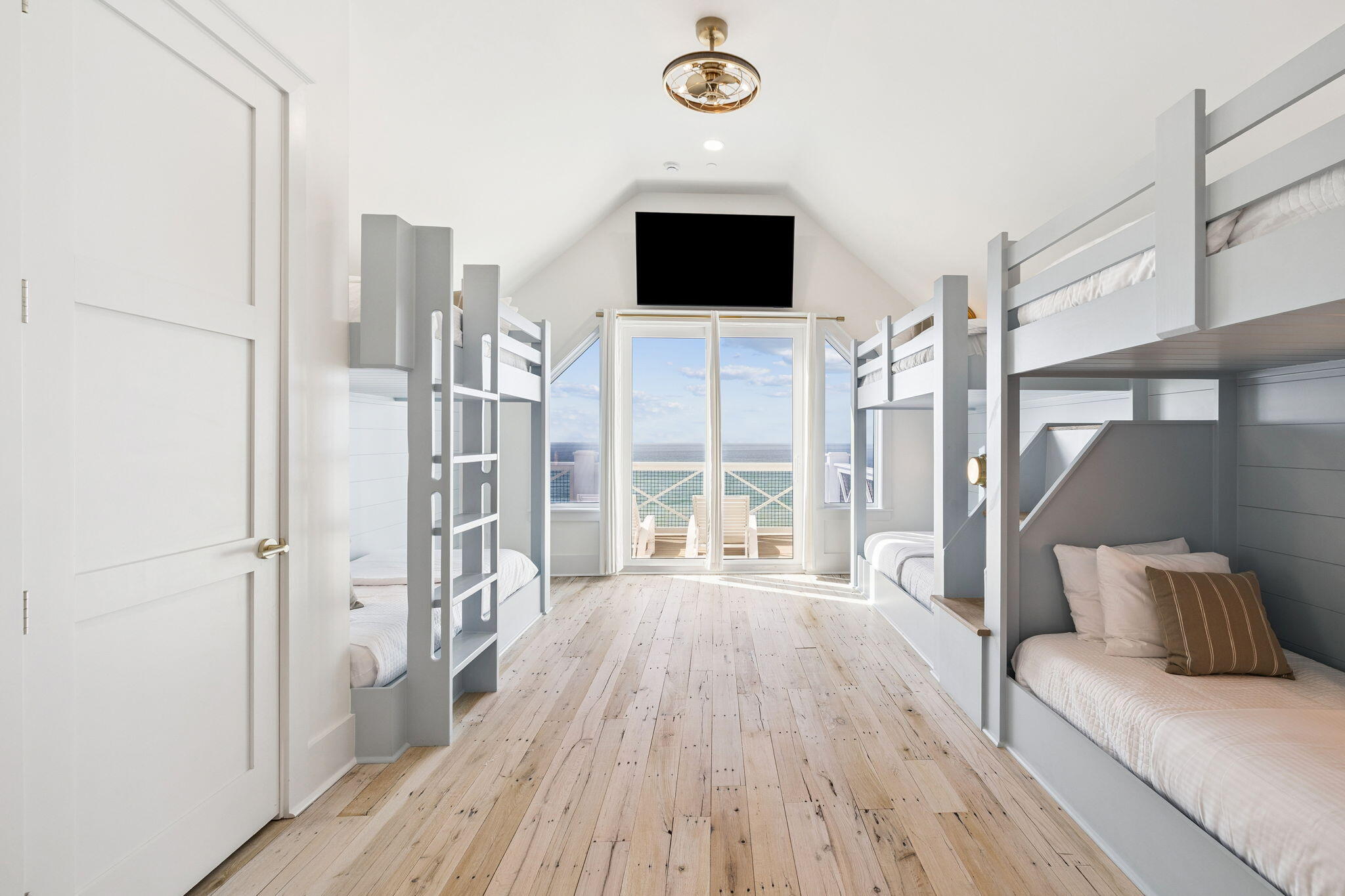 Hadley's Beach - Residential