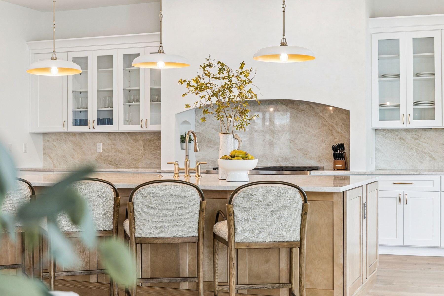 GULF SHORE MANOR - Residential