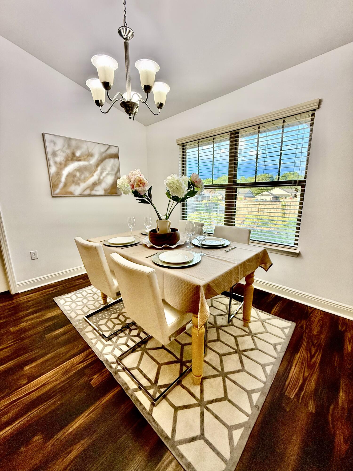 THOUSAND OAKS - Residential
