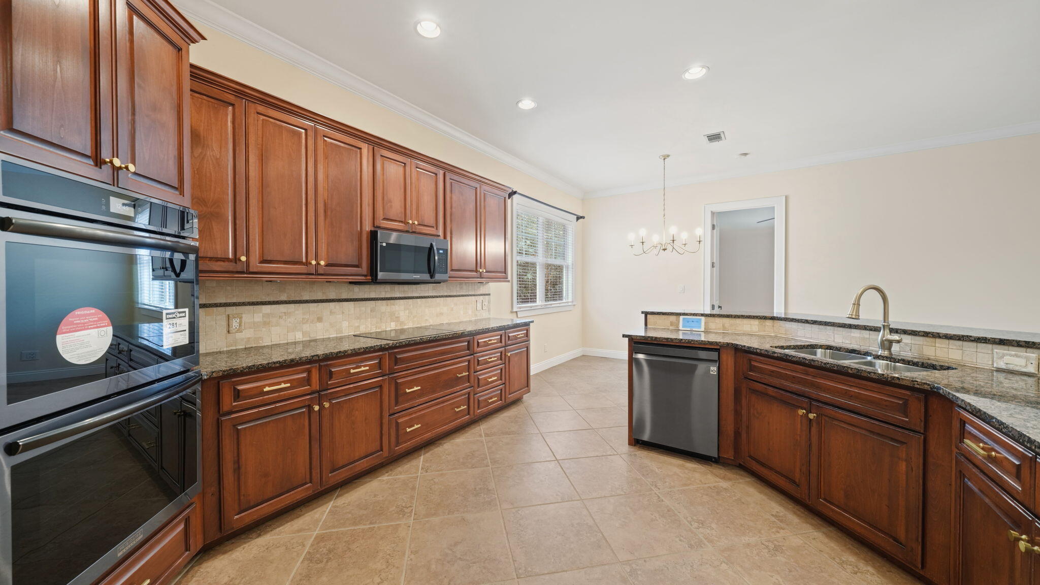 MACK BAYOU ESTATES - Residential