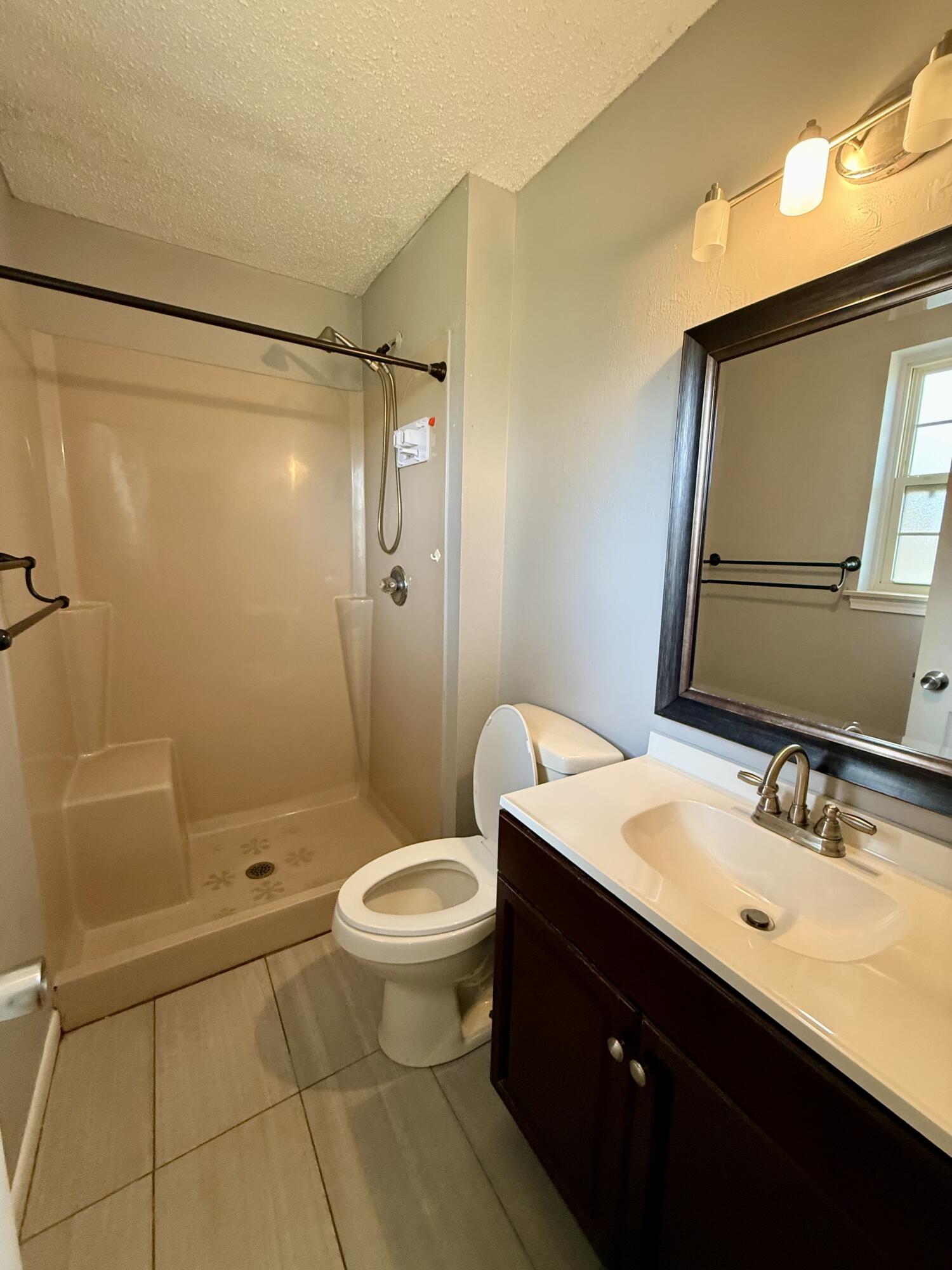 DONCASTER WOODS - Residential Lease