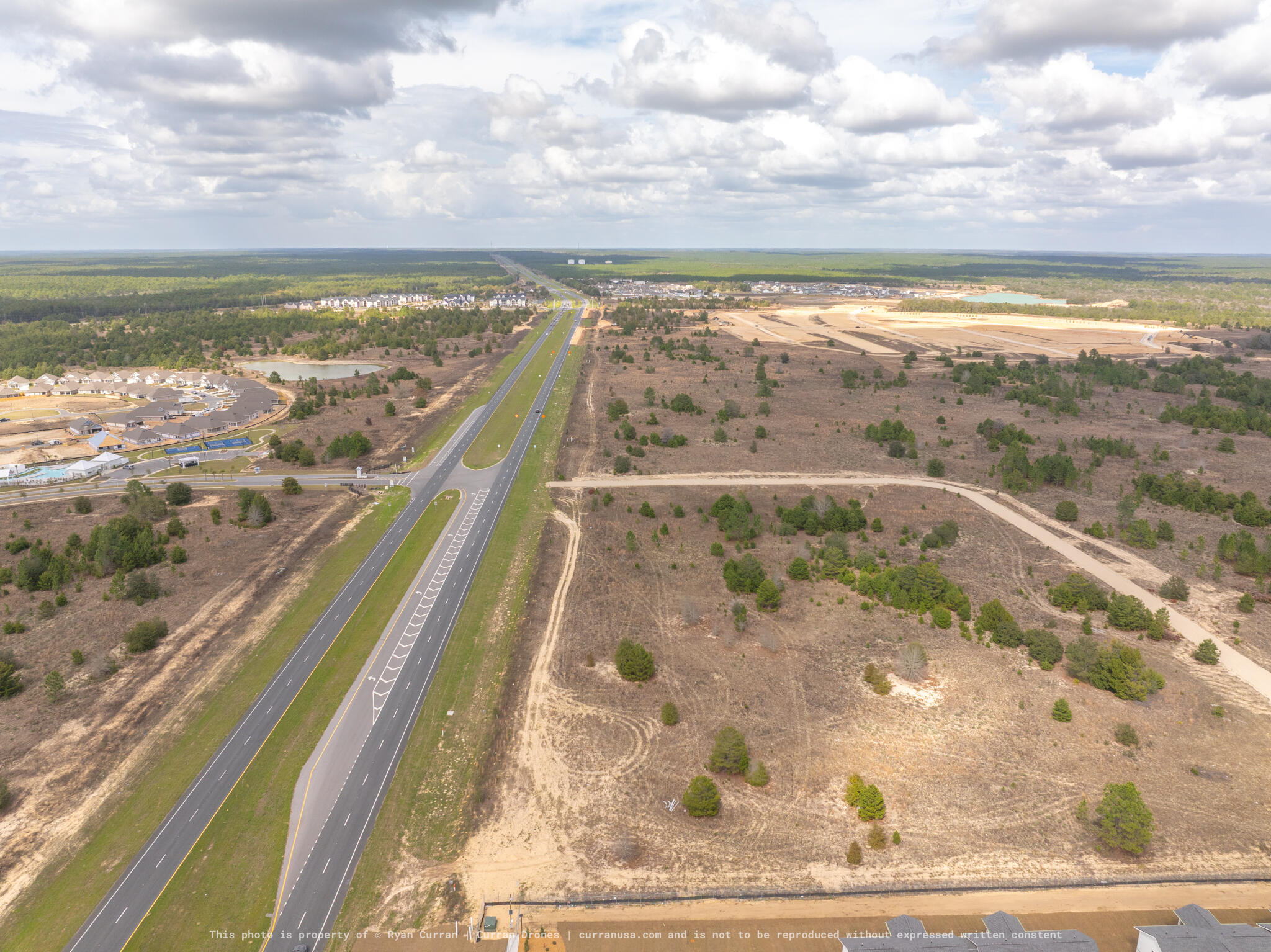 $750K IS THE PER ACRE PRICE for limited HWY US 331 Frontage DEPENDING ON SUBDIVISION AND USE! Up to ±350 acres of commercial and residential land available within a mixed-use development in the growing Owls Head area of Freeport. The property offers flexibility for both commercial and residential uses, including prime outparcel opportunities suitable for QSR, coffee, bank, car wash, automotive, and other retail or service users. ALSO SEEKING COMMERCIAL DEVELOPERS! Residential potential includes single-family and high-density opportunities. The site can be subdivided to accommodate a wide range of uses and user sizes. Ownership will consider land sales, ground lease, or build-to-suit. Pricing and lot sizes will vary based on subdivision and intended use.