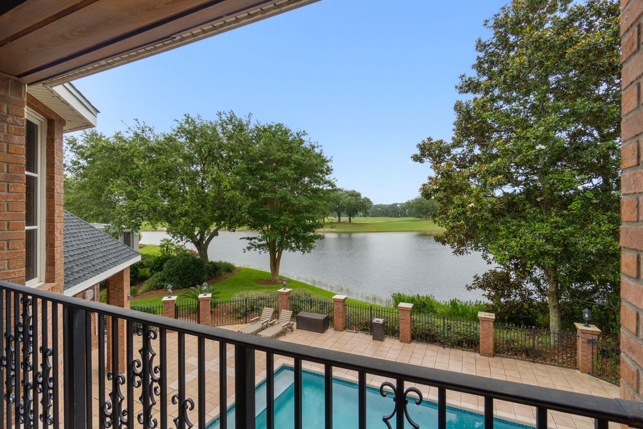 KELLY PLANTATION - Residential
