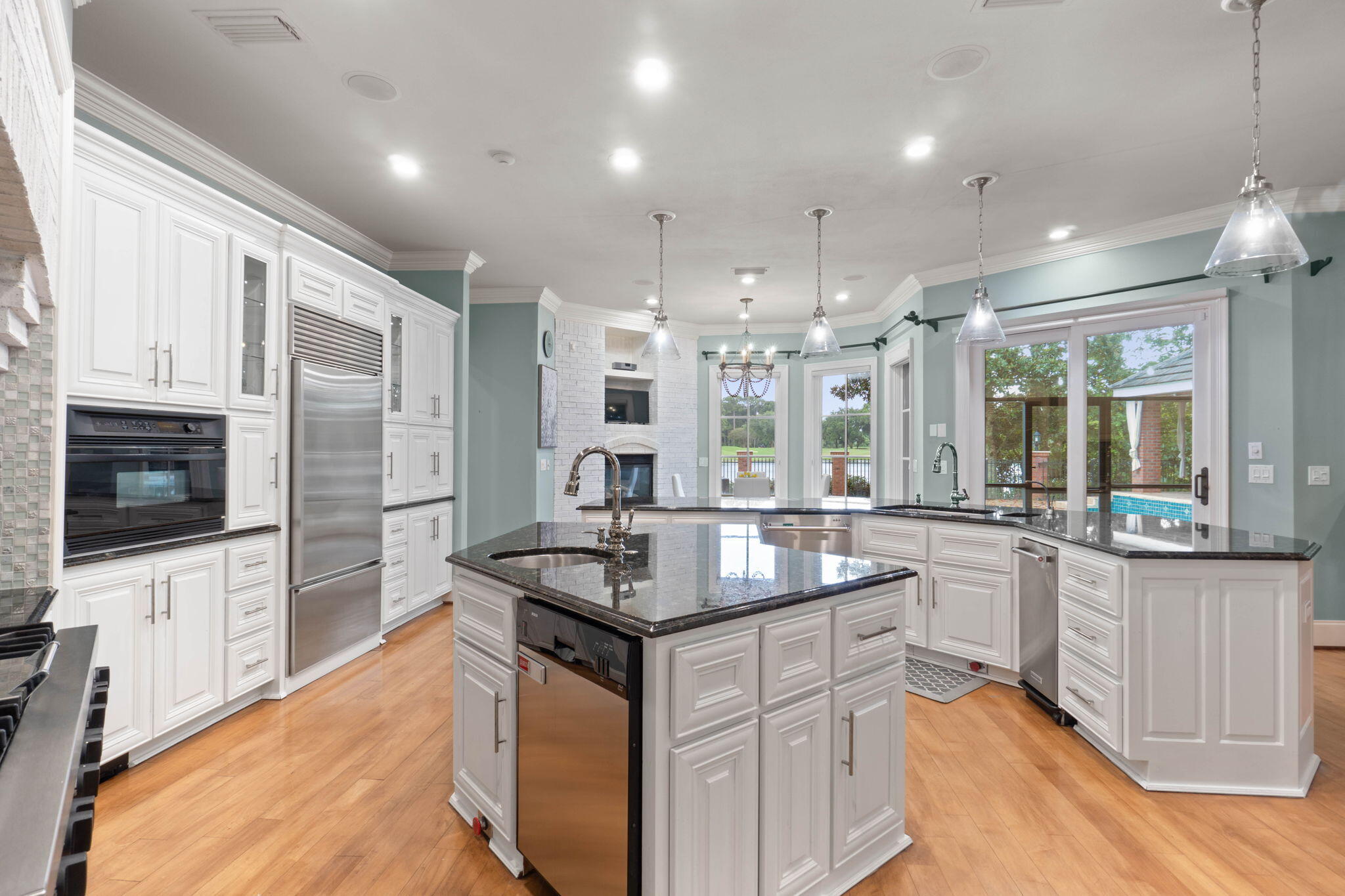 KELLY PLANTATION - Residential