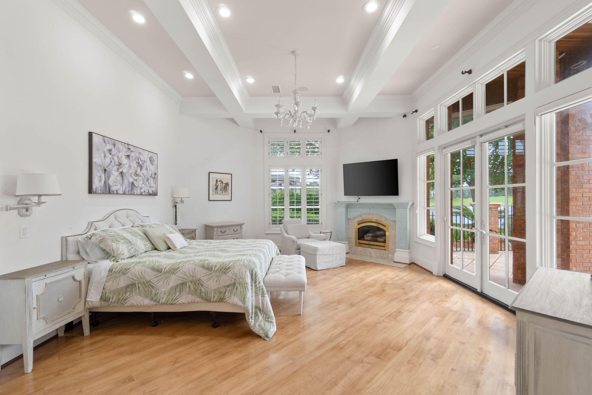 KELLY PLANTATION - Residential