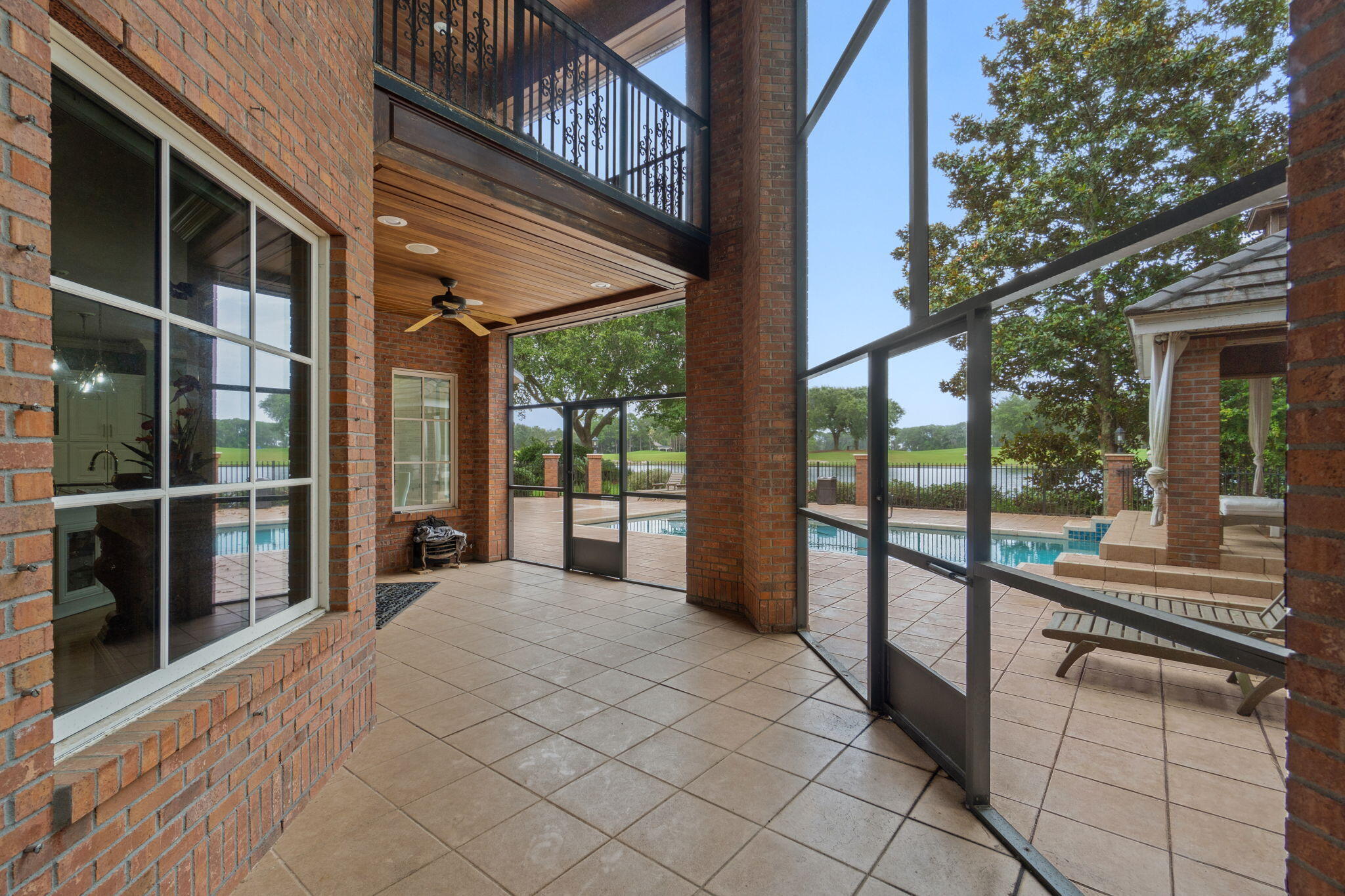 KELLY PLANTATION - Residential