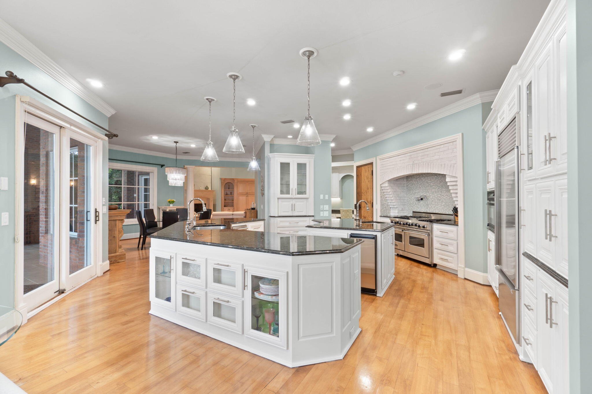 KELLY PLANTATION - Residential