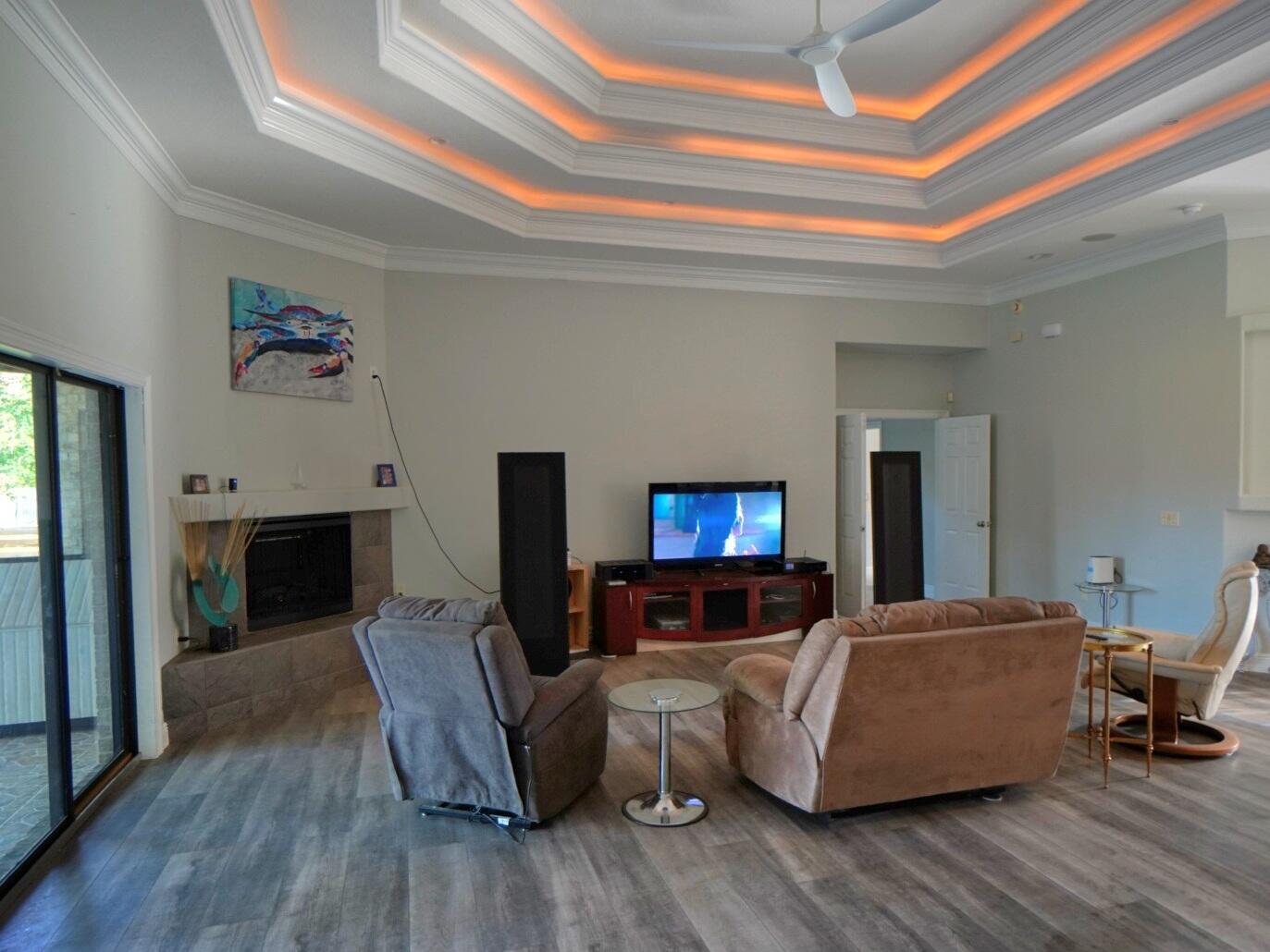 HOLLEY BY THE SEA - Residential