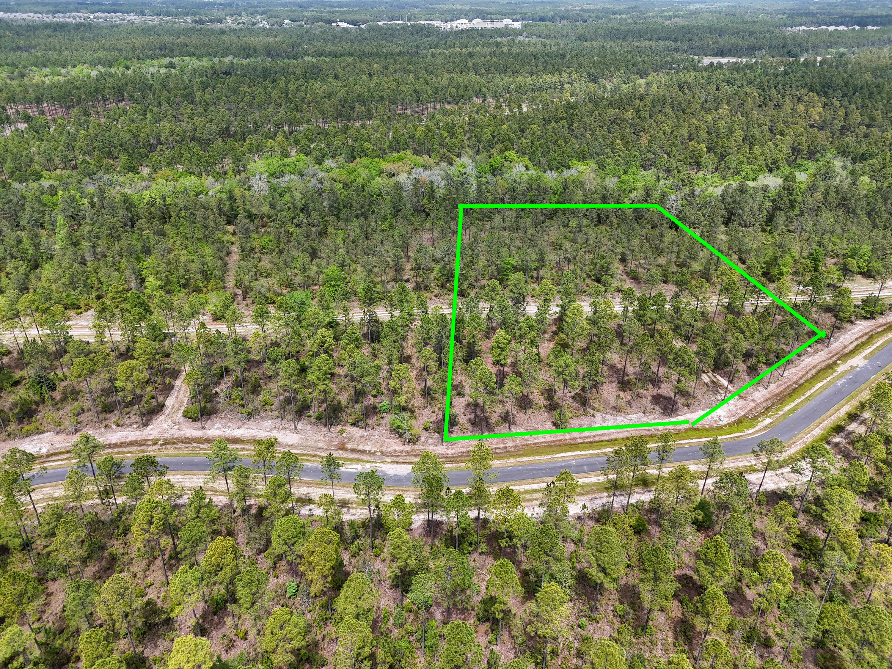 HAMMOCK BAY - Land