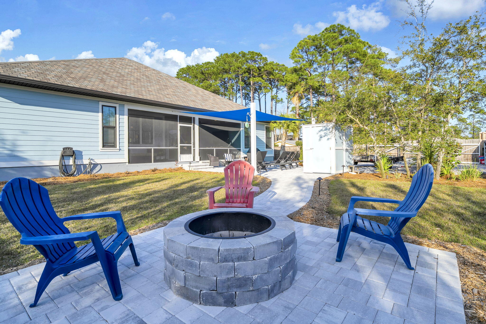 CREEKWATER BAY ESTATES UNREC - Residential