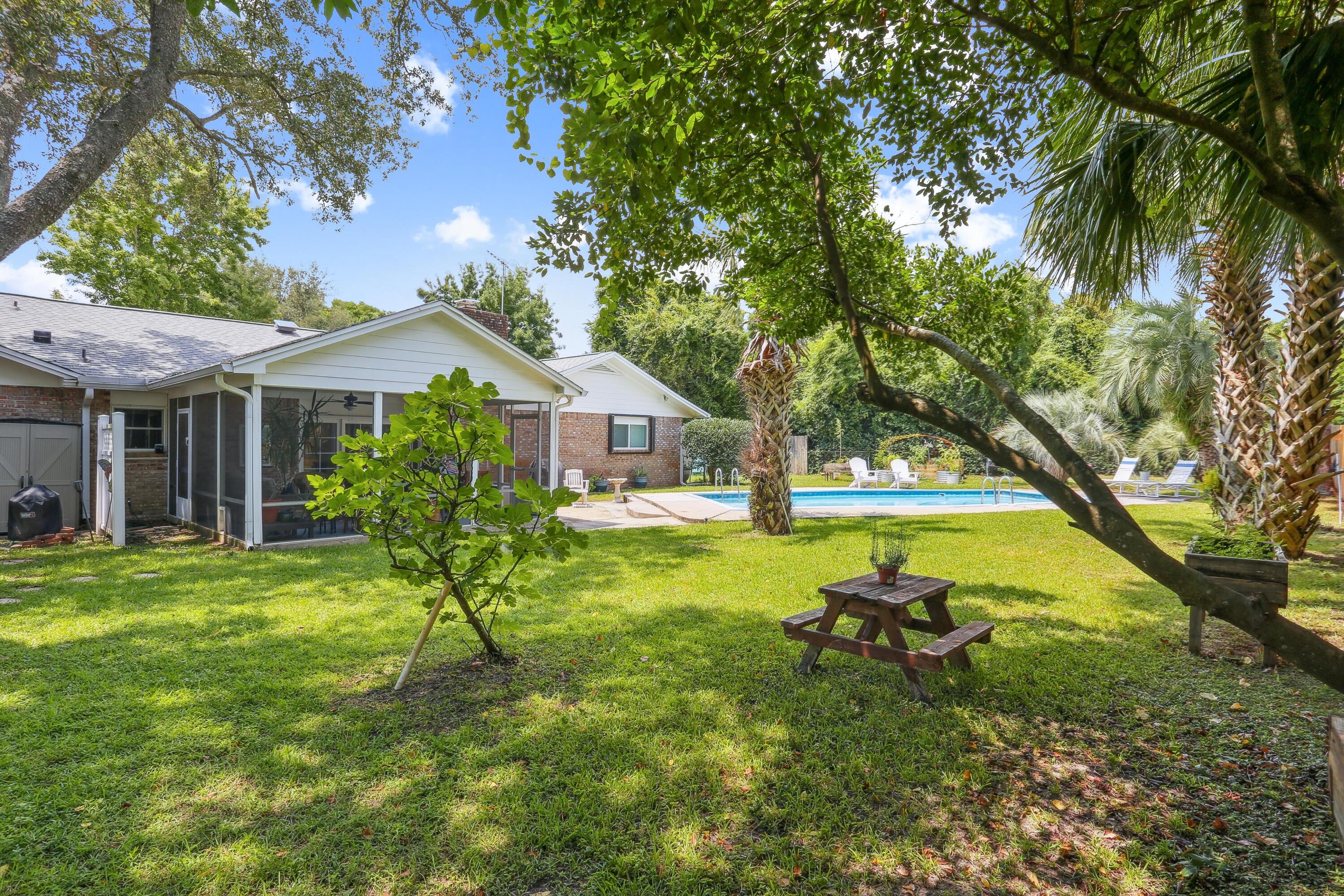 Gulf Breeze Park - Residential