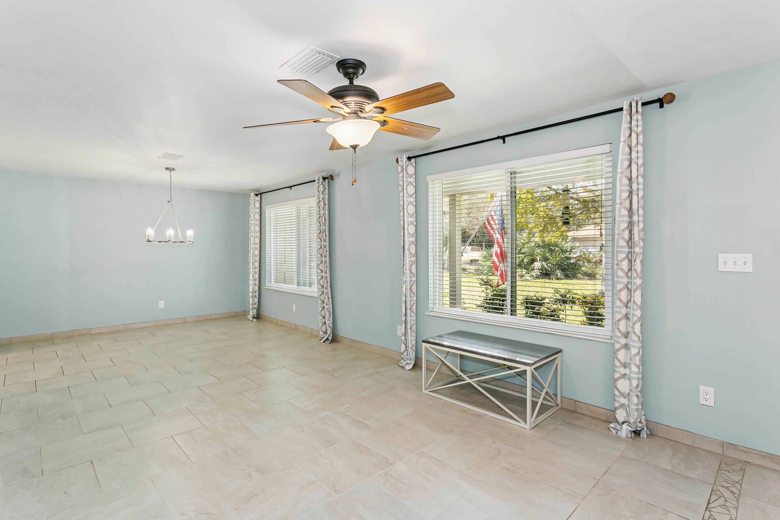 Gulf Breeze Park - Residential