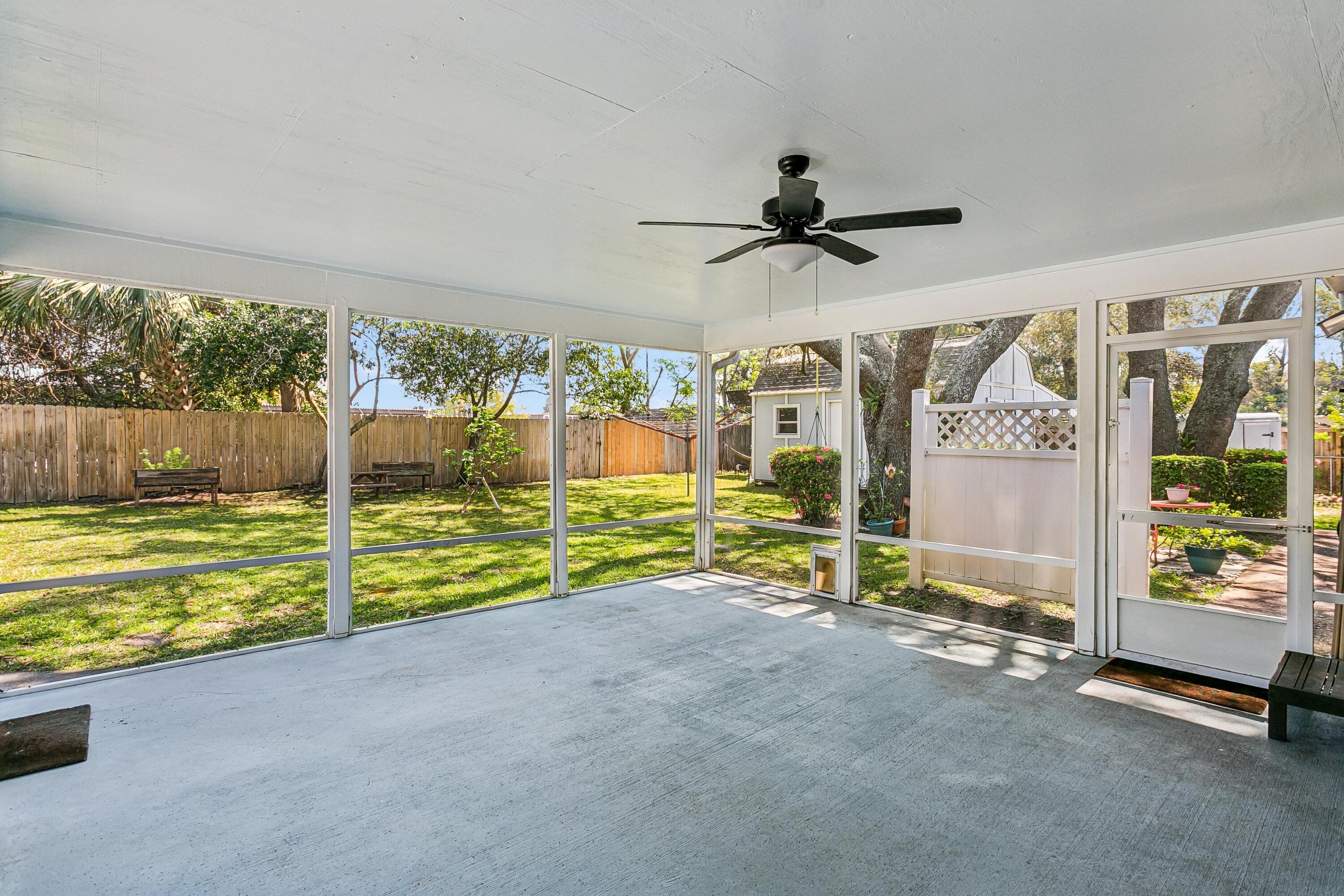 Gulf Breeze Park - Residential