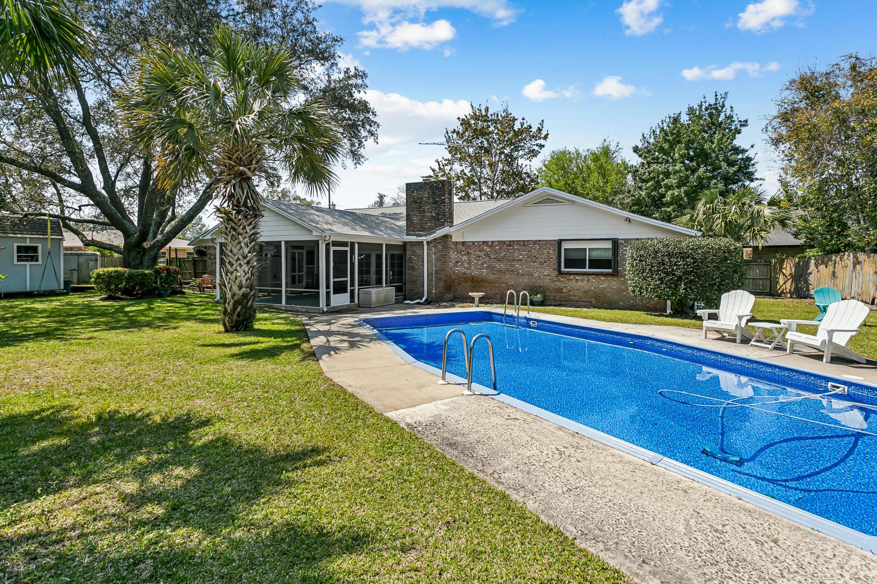 Gulf Breeze Park - Residential