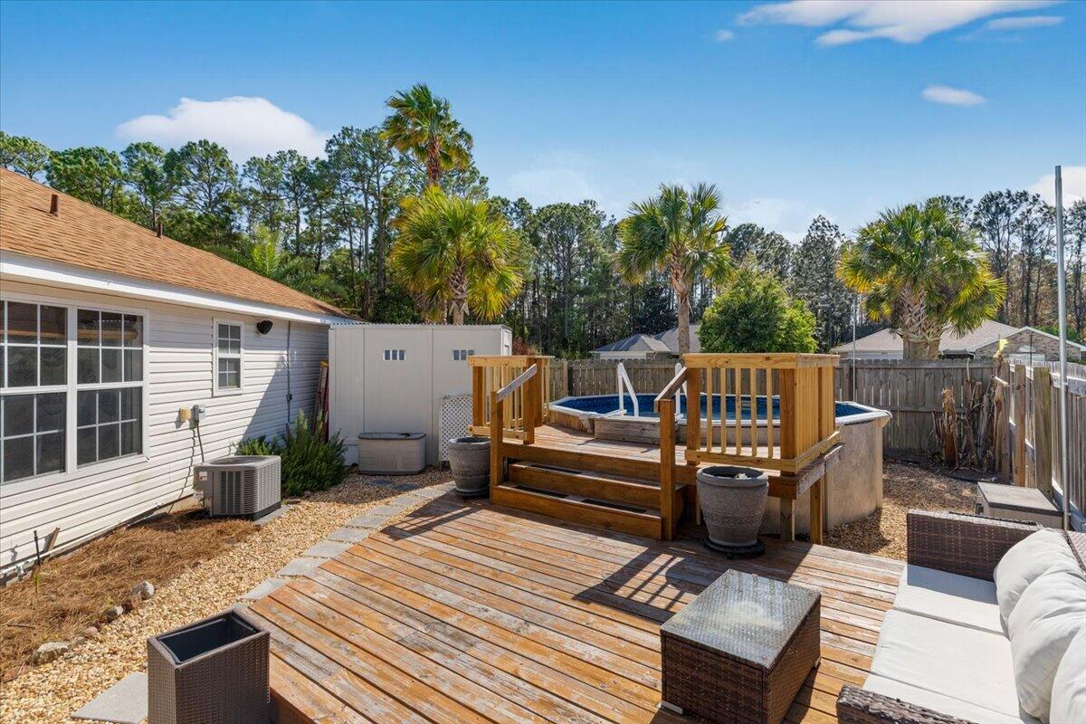 SHADOW LAKES - Residential