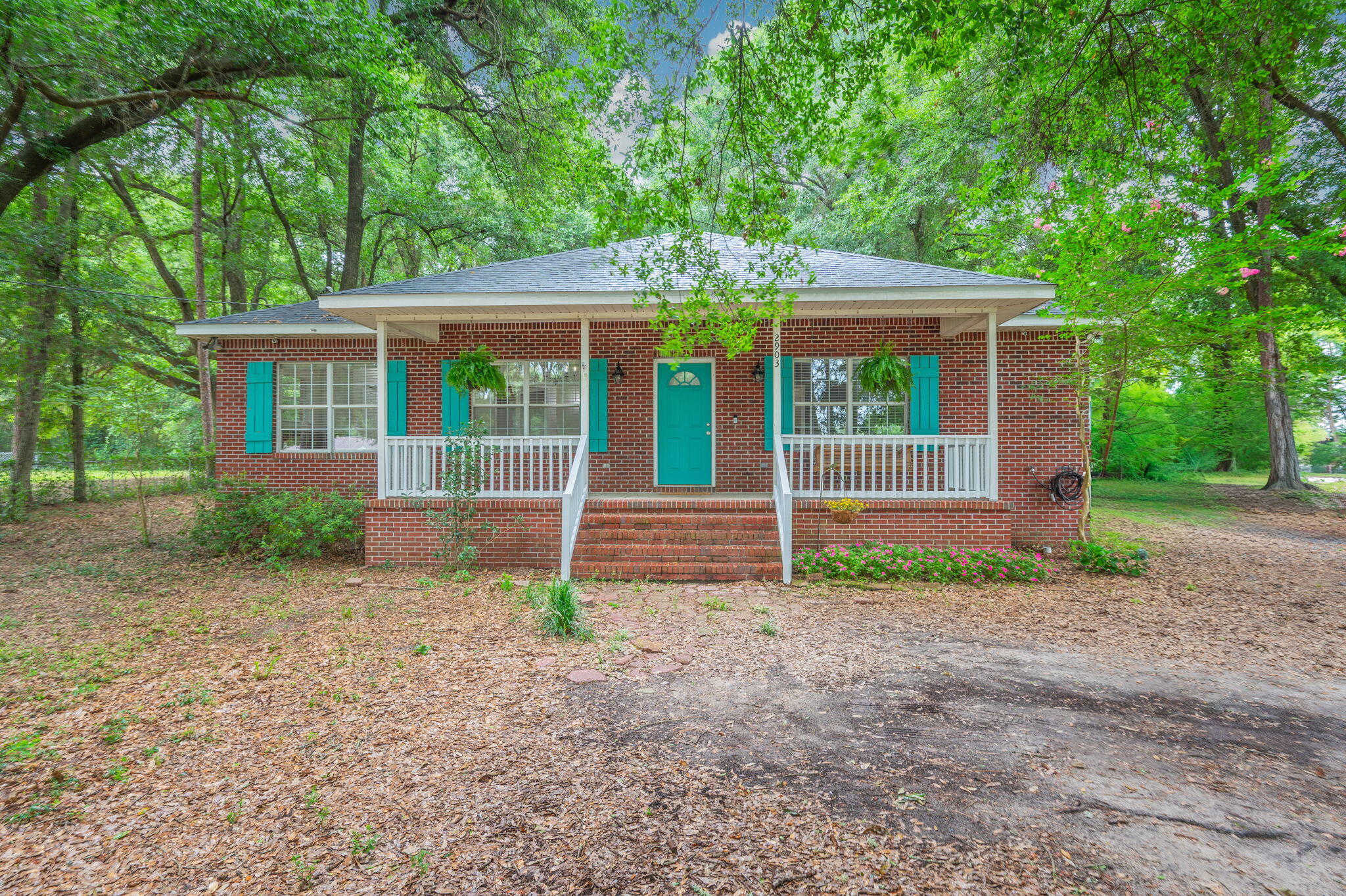 OAKDALE MINI FARMS - Residential