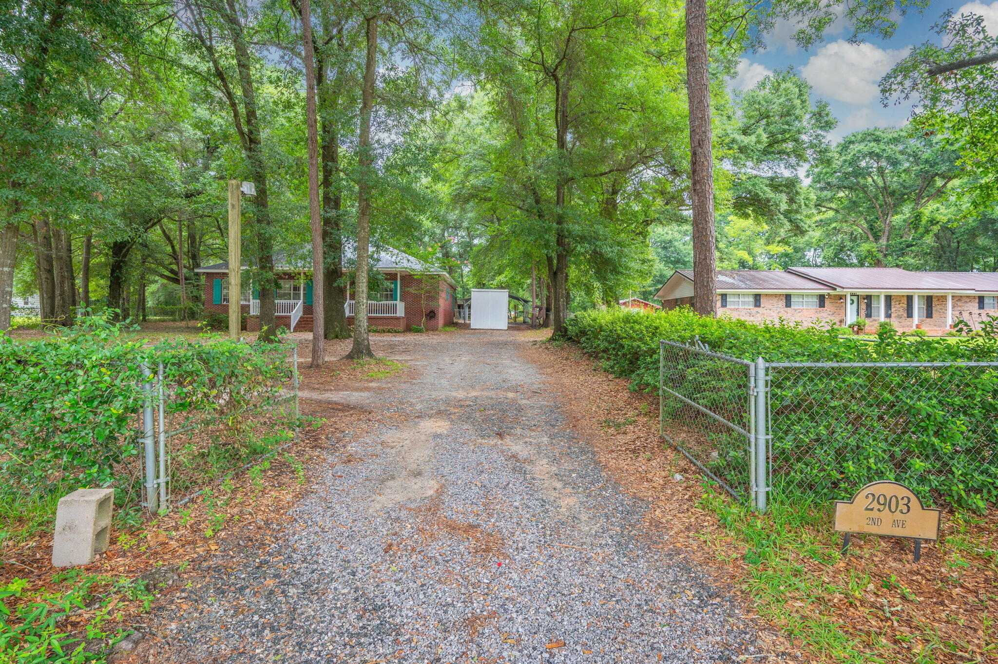 OAKDALE MINI FARMS - Residential