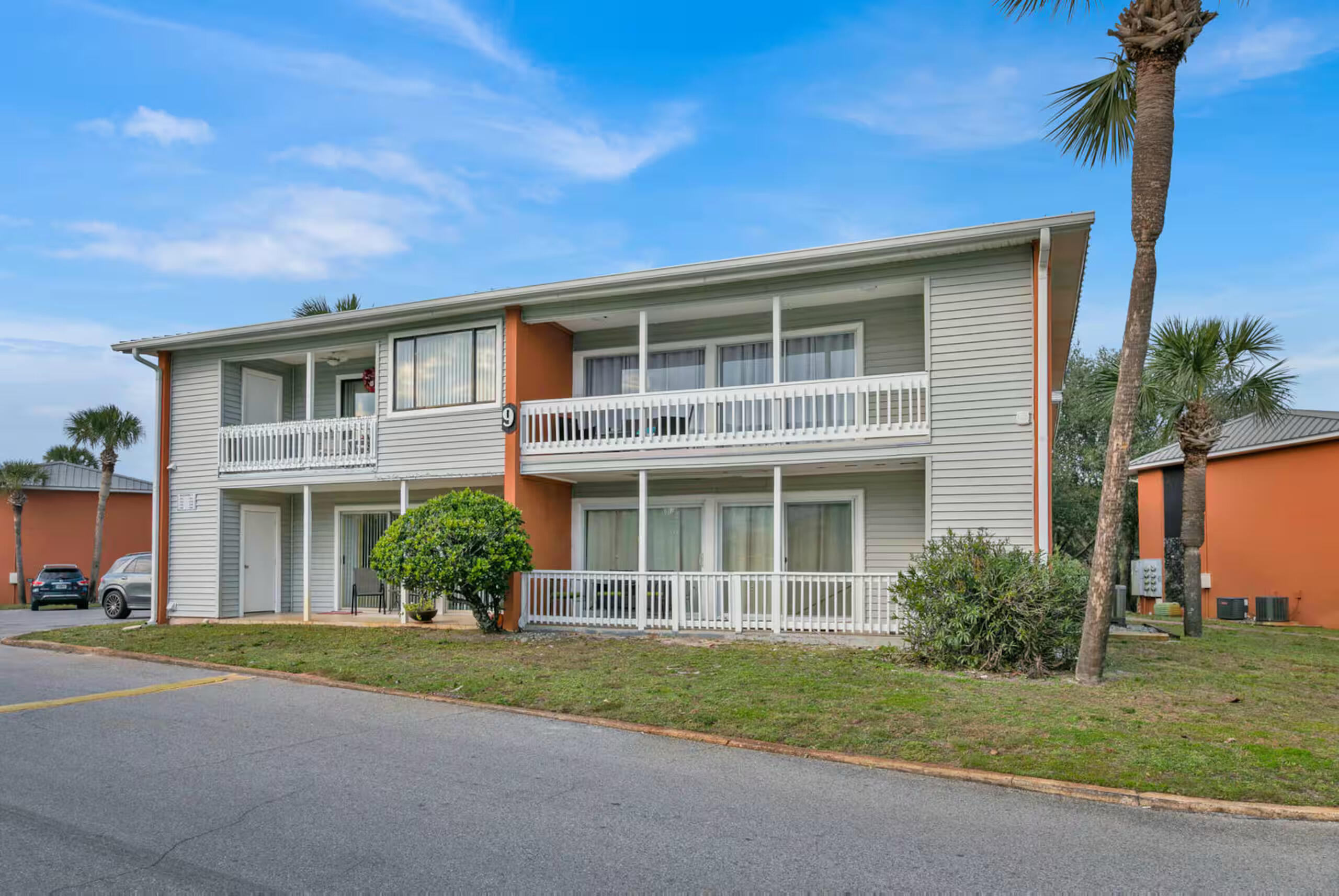 Gulf Terrace 02 - Residential