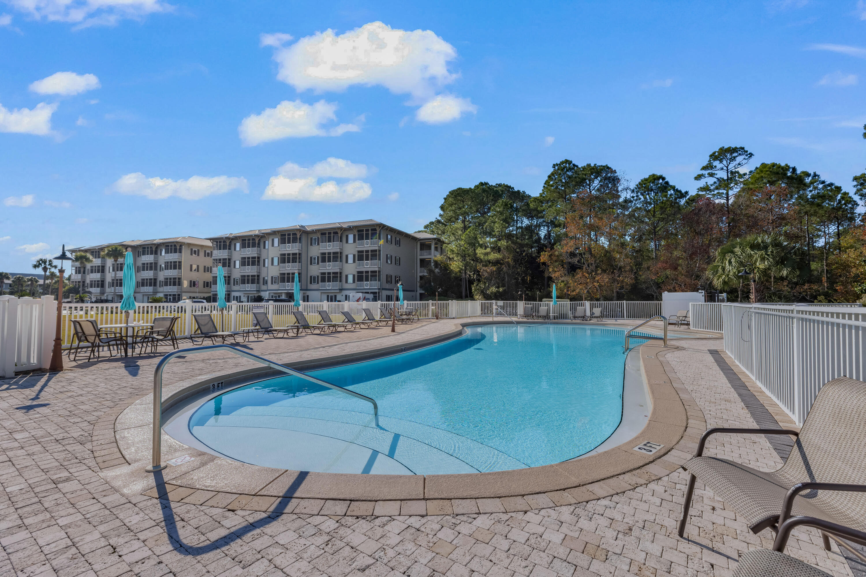 SEAGROVE HIGHLANDS - Residential