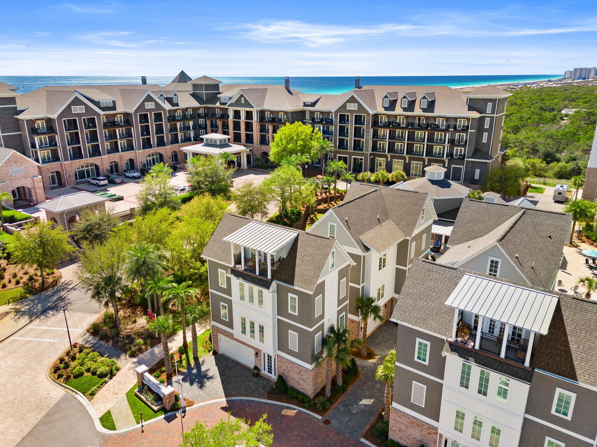 Henderson Cottages - Residential