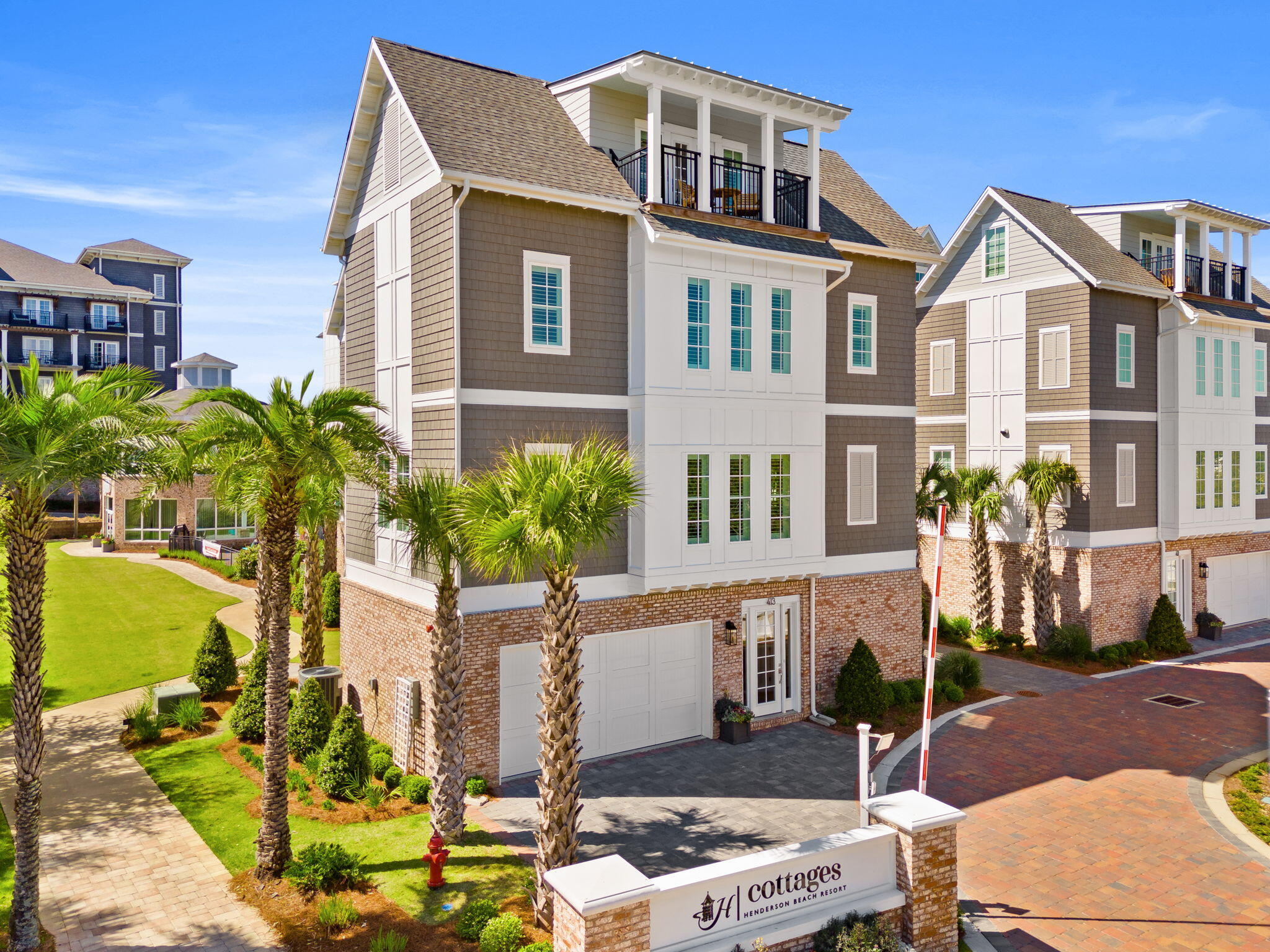 Henderson Cottages - Residential